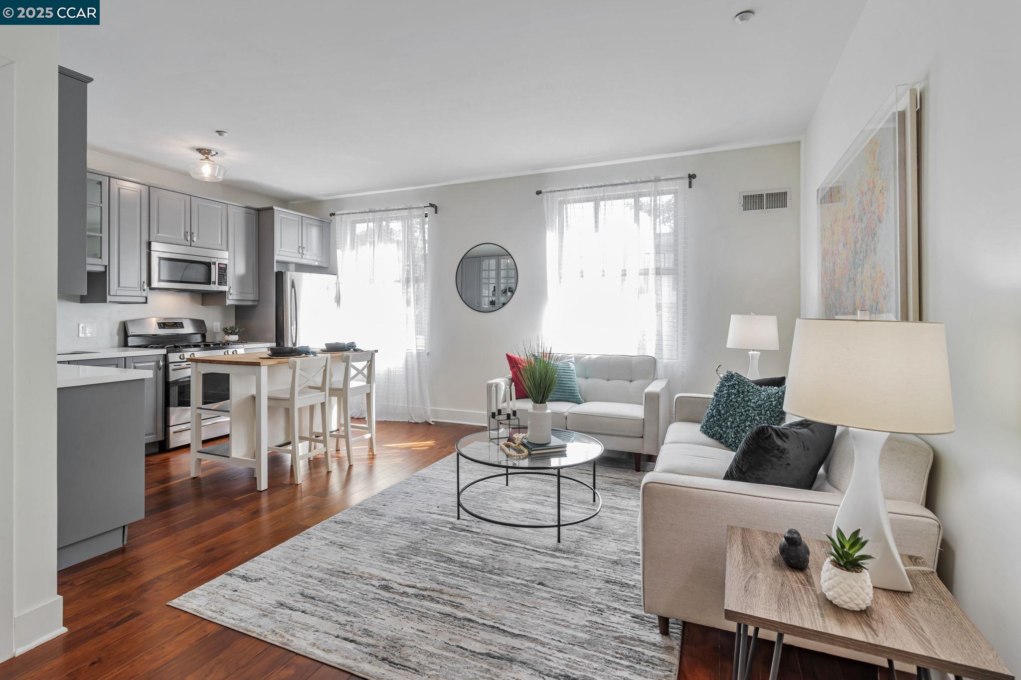 4395 Piedmont Ave # P208, Oakland, California 94611, 1 Bedroom Bedrooms, 3 Rooms Rooms,1 BathroomBathrooms,Residential,For Sale,4395 Piedmont Ave # P208,41095578