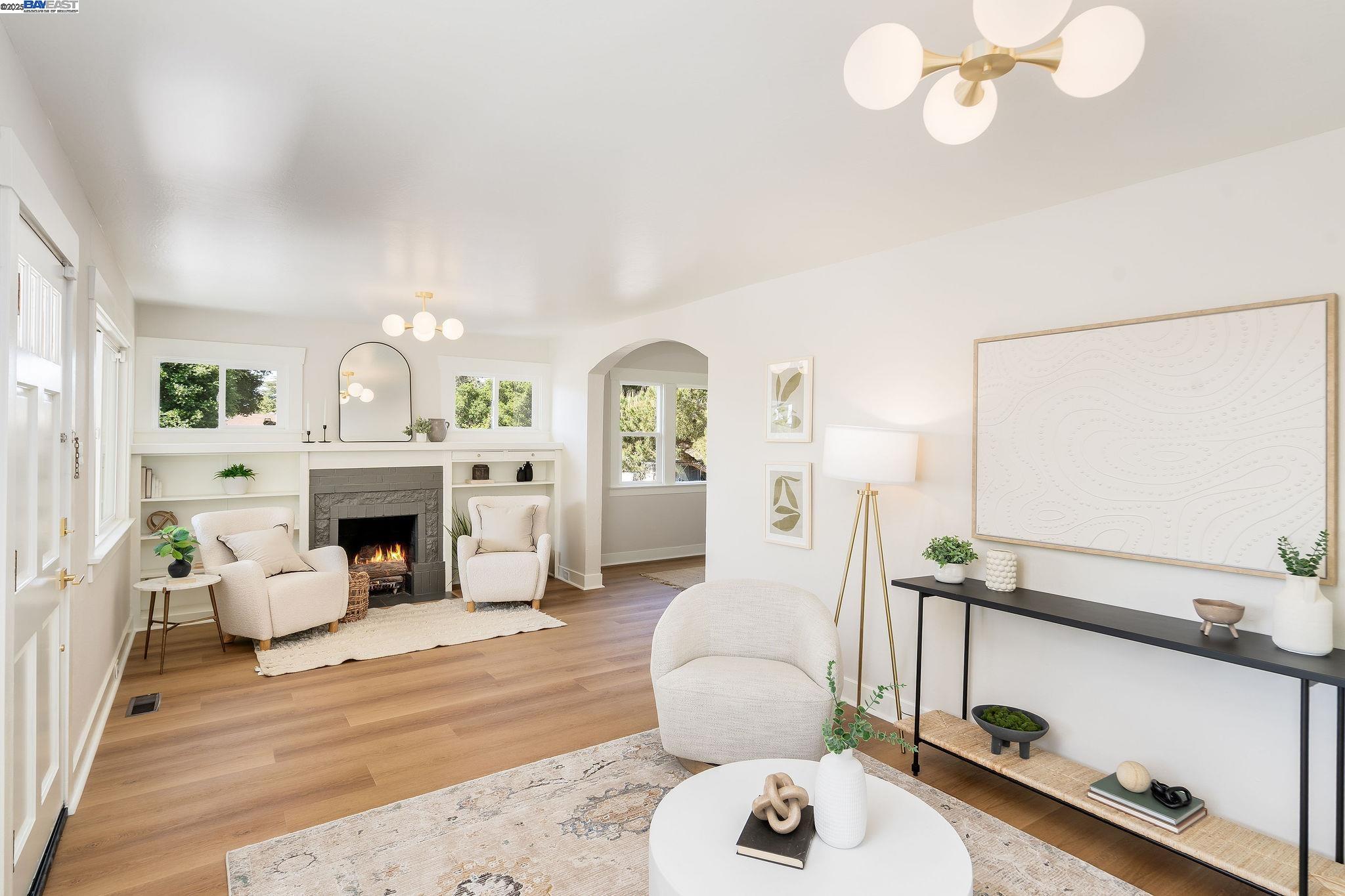 Detail Gallery Image 4 of 38 For 4400 Virginia Ave, Oakland,  CA 94619 - 2 Beds | 1 Baths