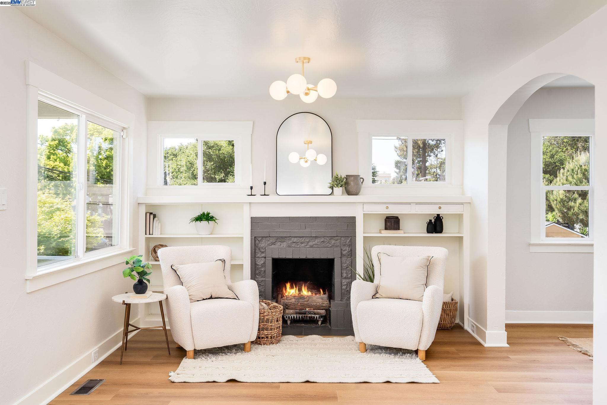 Detail Gallery Image 6 of 38 For 4400 Virginia Ave, Oakland,  CA 94619 - 2 Beds | 1 Baths