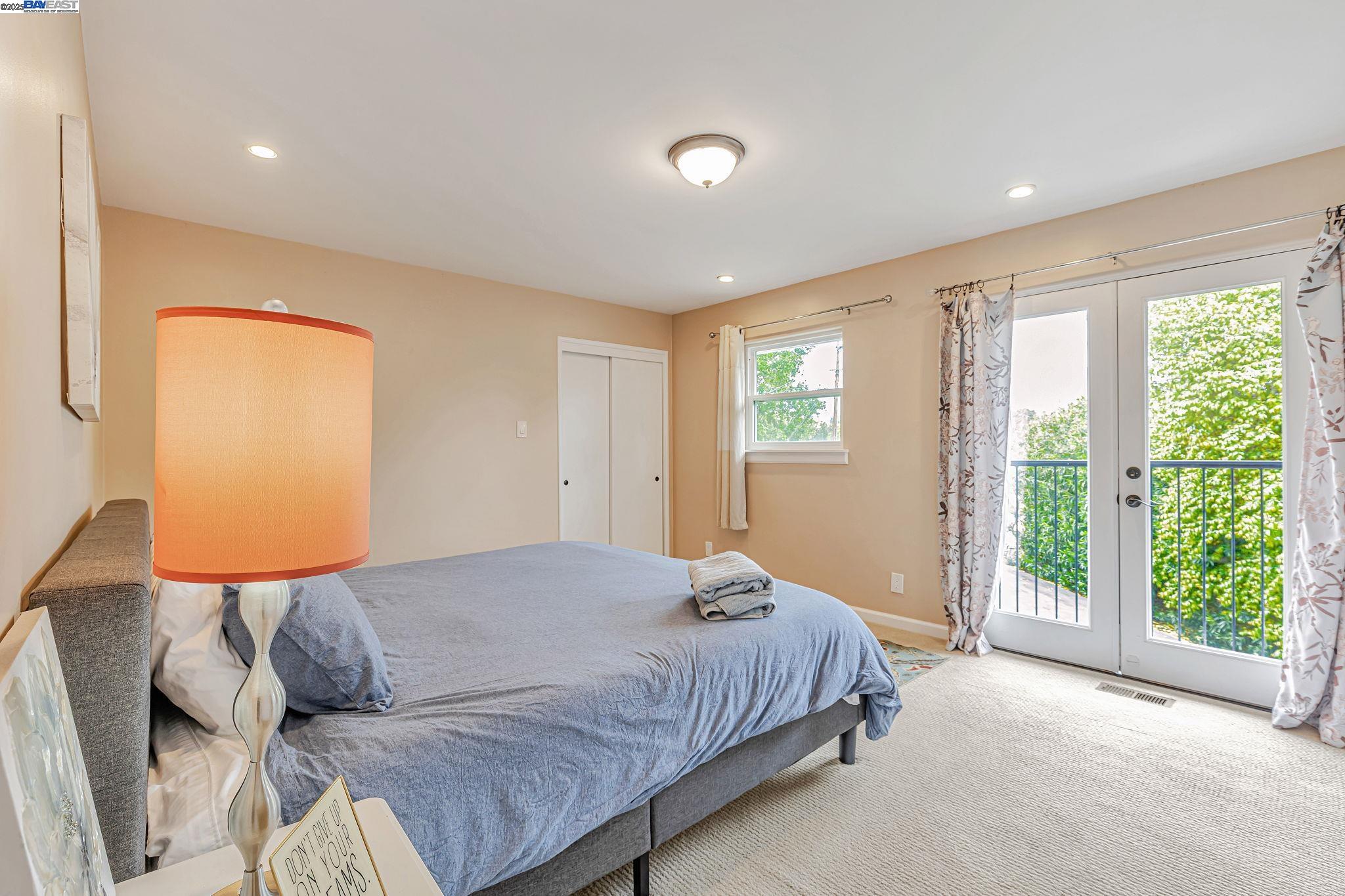 Detail Gallery Image 25 of 57 For 1939 Carzino Ct, Concord,  CA 94521 - 4 Beds | 2/2 Baths