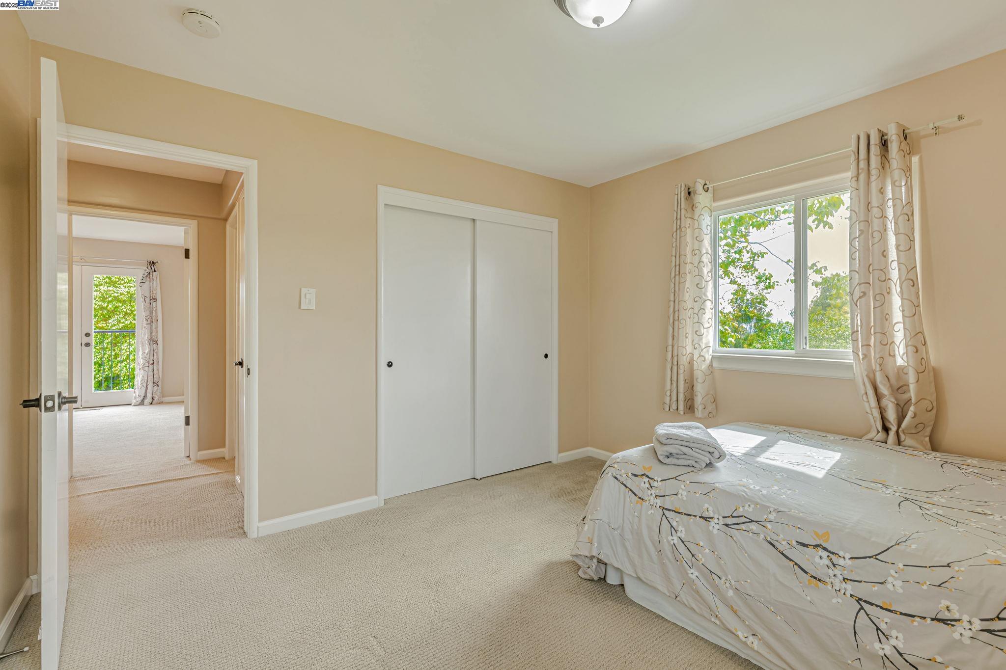 Detail Gallery Image 34 of 57 For 1939 Carzino Ct, Concord,  CA 94521 - 4 Beds | 2/2 Baths