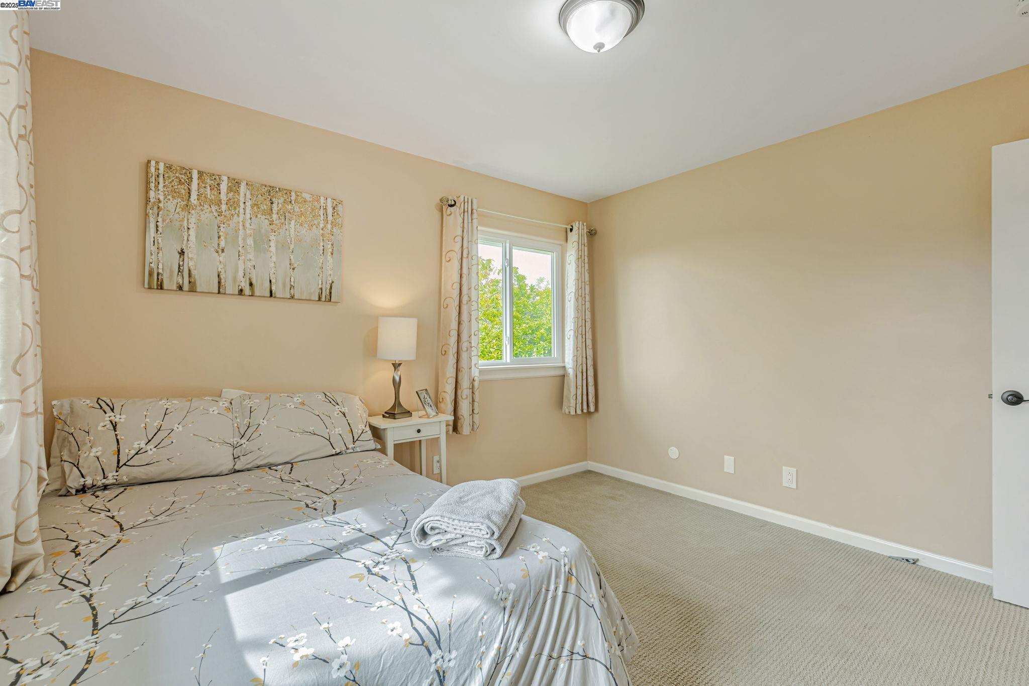 Detail Gallery Image 35 of 57 For 1939 Carzino Ct, Concord,  CA 94521 - 4 Beds | 2/2 Baths
