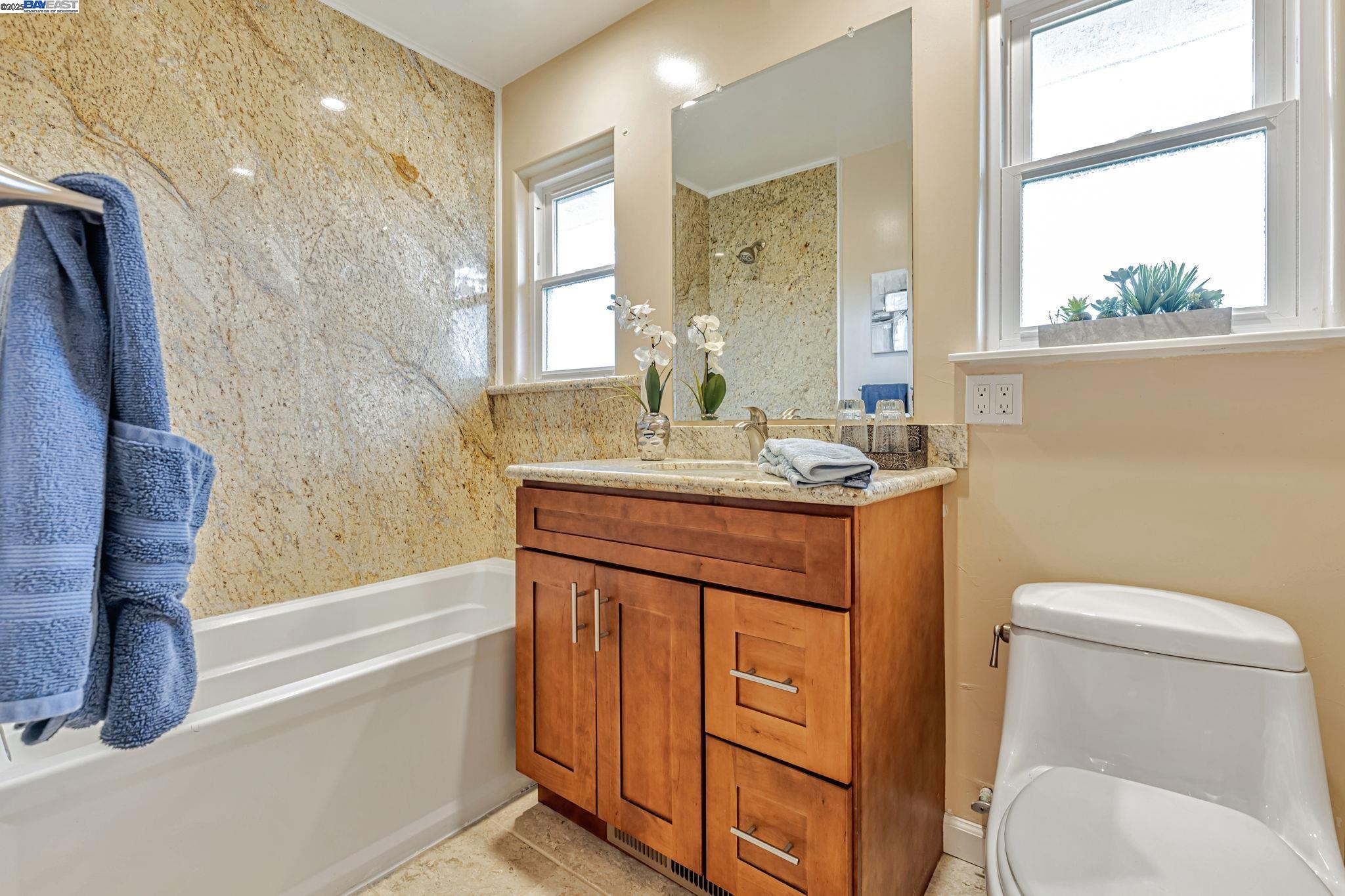 Detail Gallery Image 39 of 57 For 1939 Carzino Ct, Concord,  CA 94521 - 4 Beds | 2/2 Baths