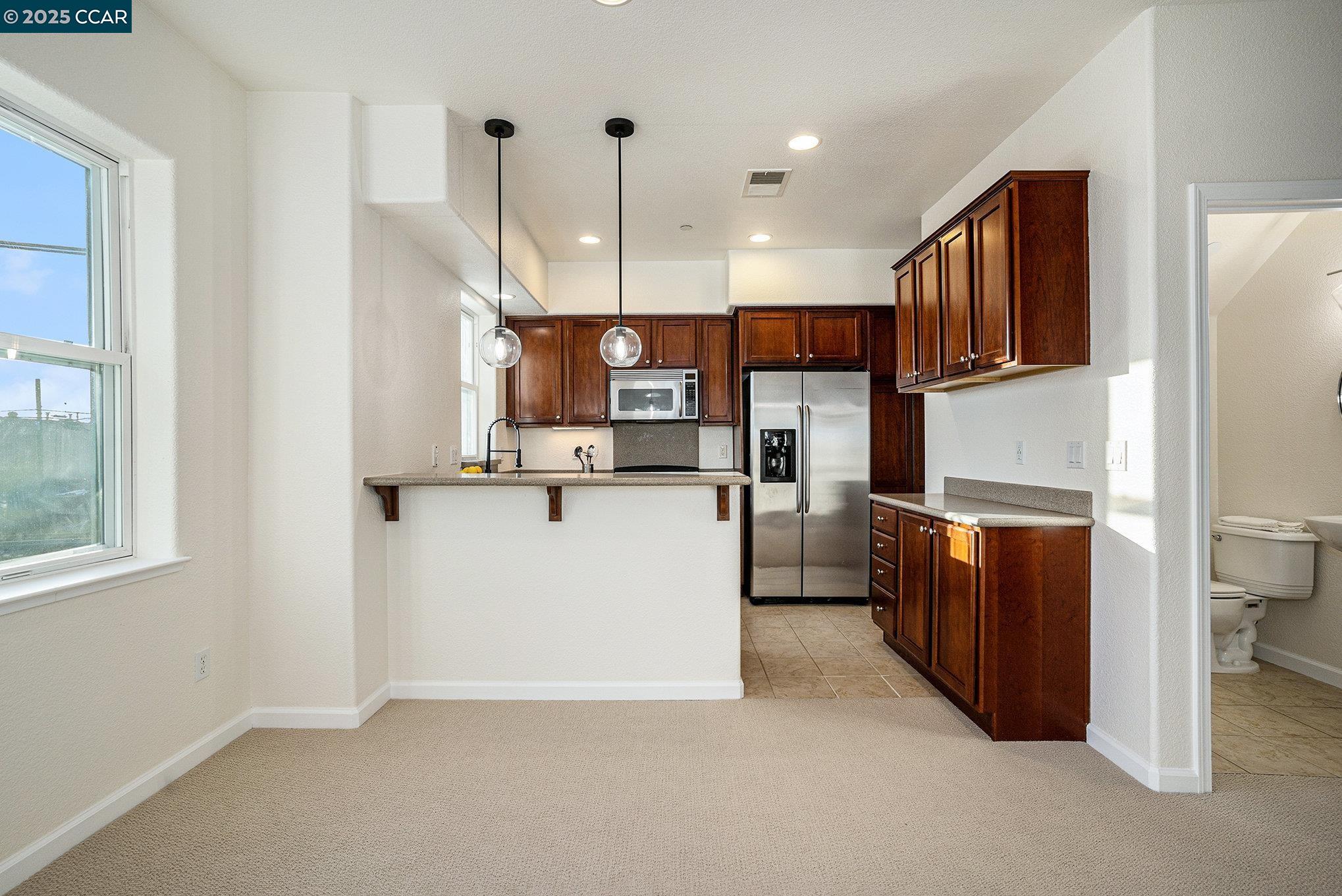 Detail Gallery Image 16 of 36 For 2701 Holly St, San Pablo,  CA 94806 - 3 Beds | 2/1 Baths