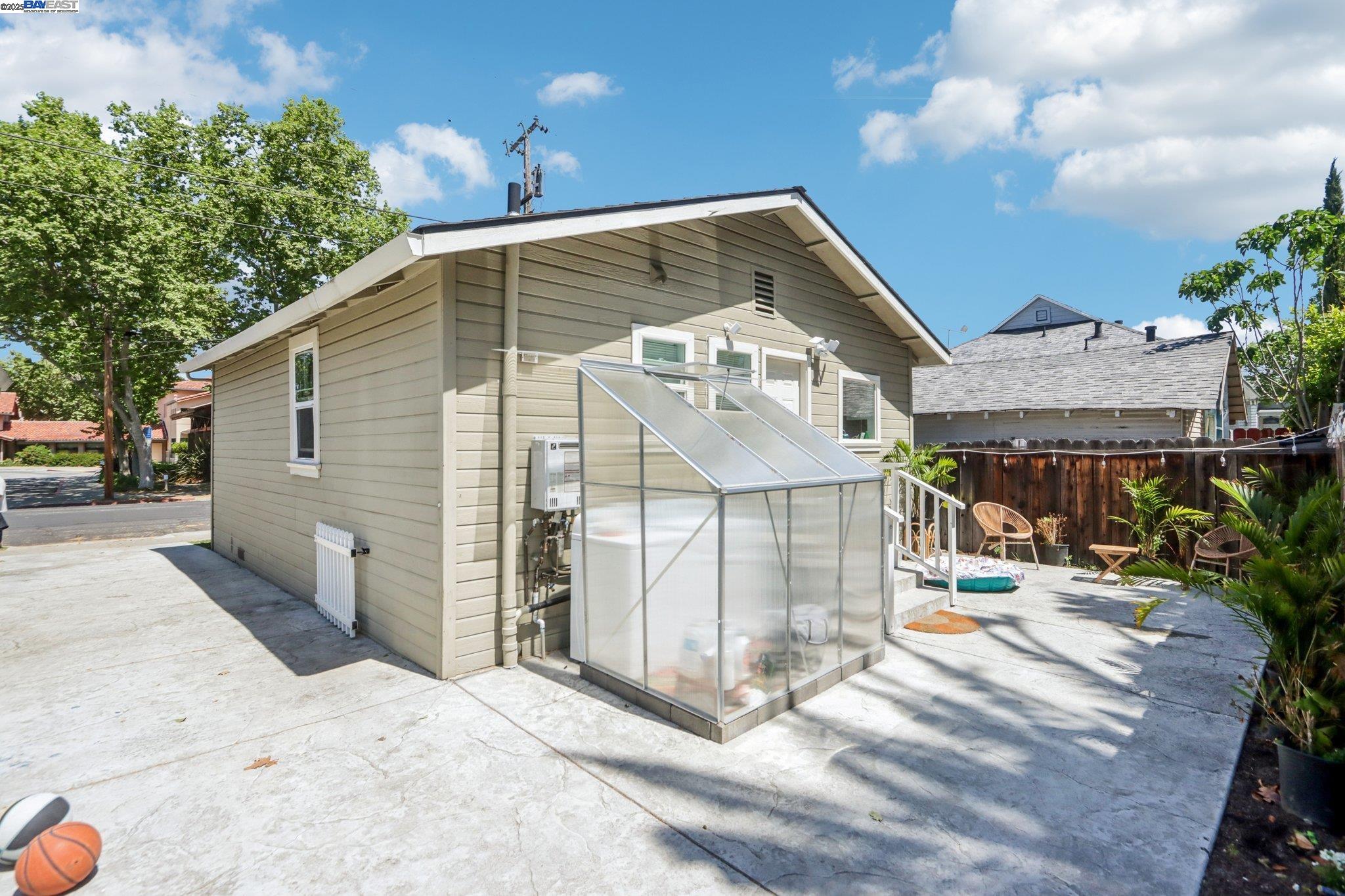 Detail Gallery Image 23 of 32 For 1336 Fremont St, Santa Clara,  CA 95050 - – Beds | – Baths