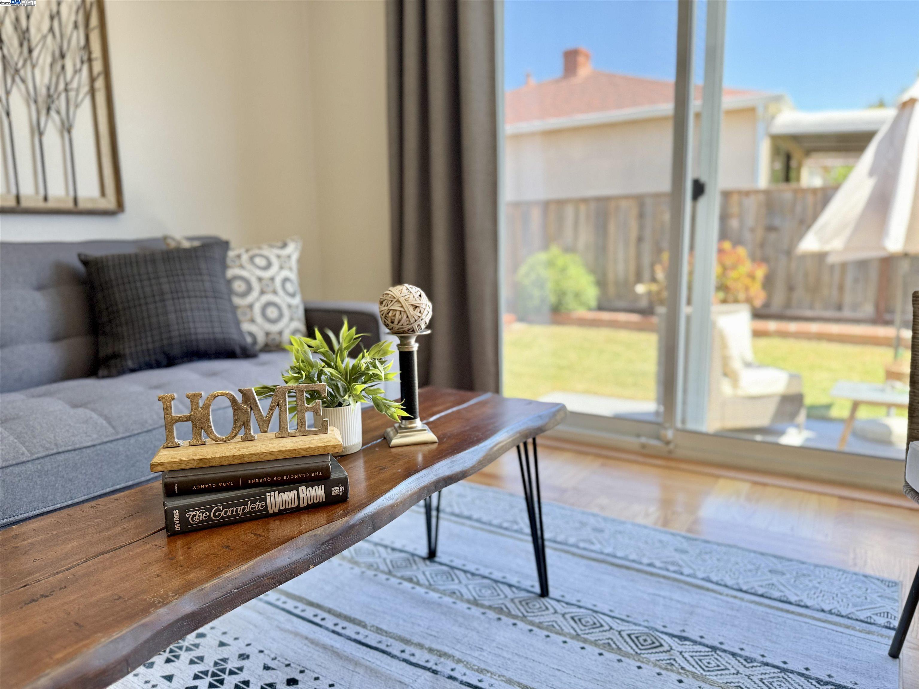 Detail Gallery Image 25 of 47 For 15966 Saint Johns Dr, San Lorenzo,  CA 94580 - 3 Beds | 2 Baths