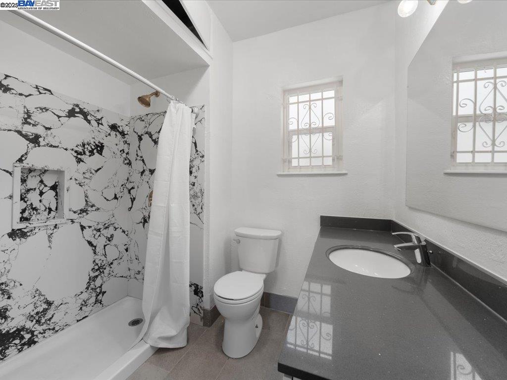 Detail Gallery Image 7 of 41 For 8701 International Blvd, Oakland,  CA 94621 - 0 Beds | 0 Baths