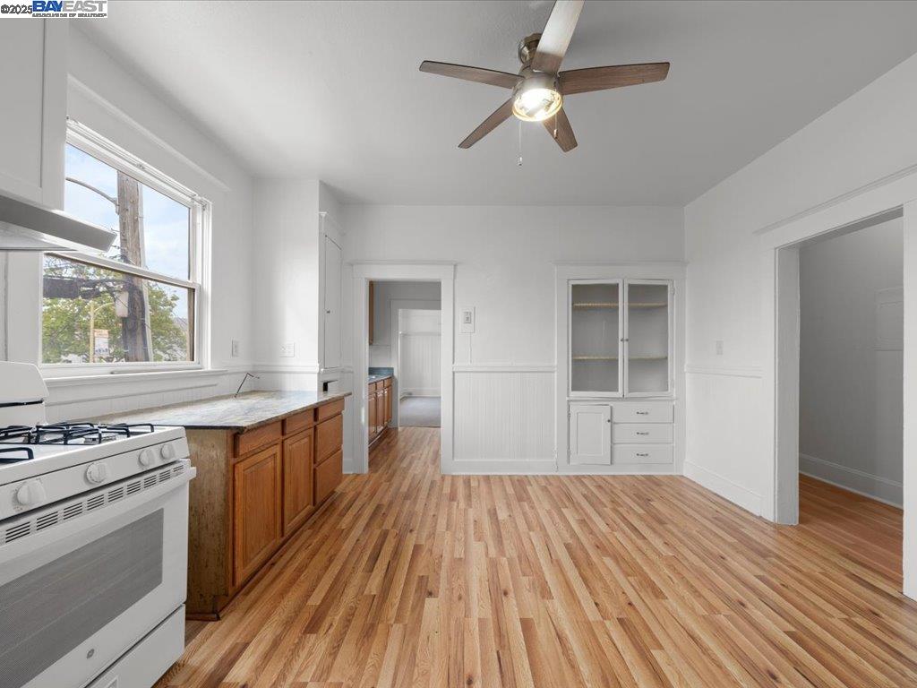 Detail Gallery Image 10 of 41 For 8701 International Blvd, Oakland,  CA 94621 - 0 Beds | 0 Baths