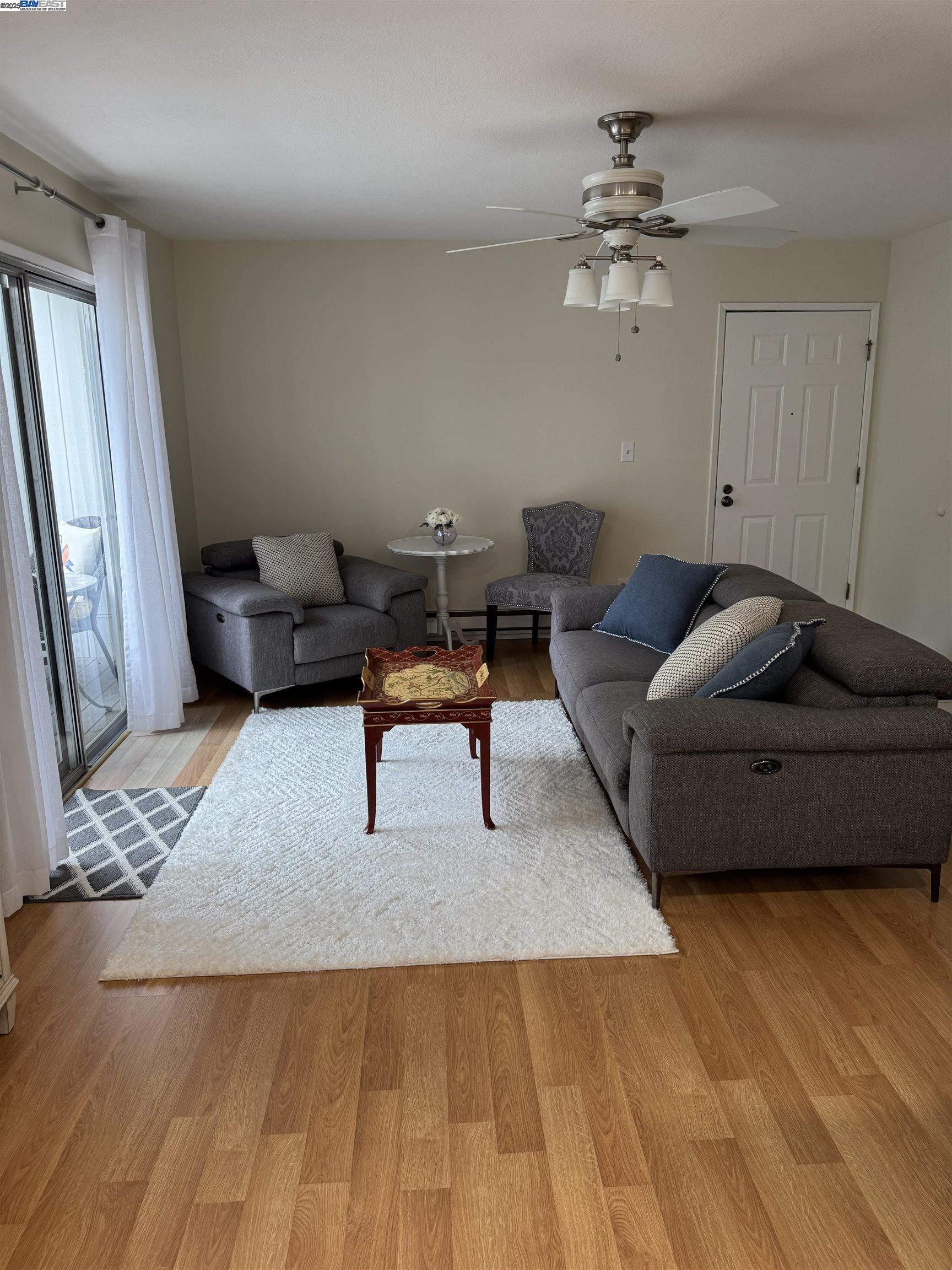 Photo #4: 41095596 Listing: Photo #4