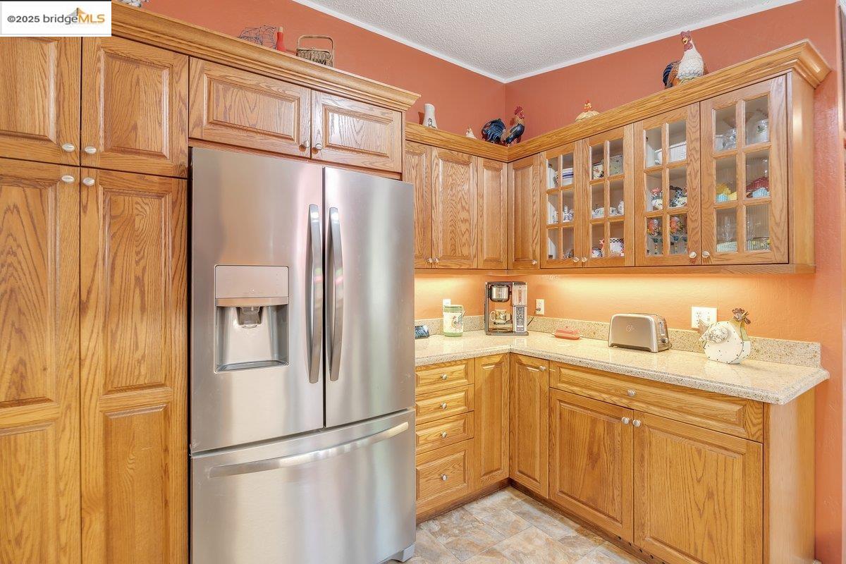Detail Gallery Image 16 of 36 For 10975 N Airport Rd, Columbia,  CA 95361-0000 - 3 Beds | 2 Baths