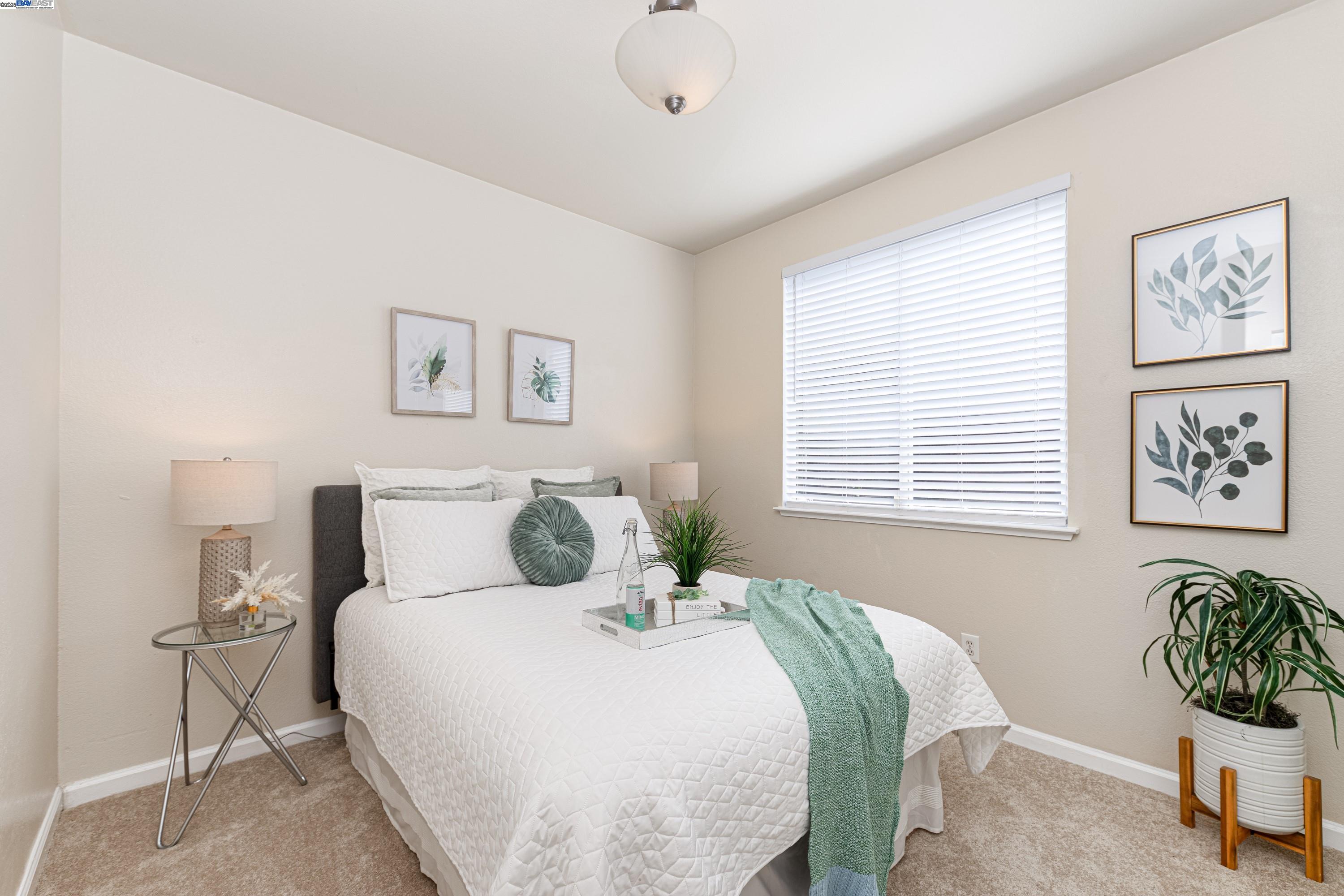 Detail Gallery Image 13 of 29 For 193 Ridgeview Terrace, Hercules,  CA 94547 - 4 Beds | 3 Baths