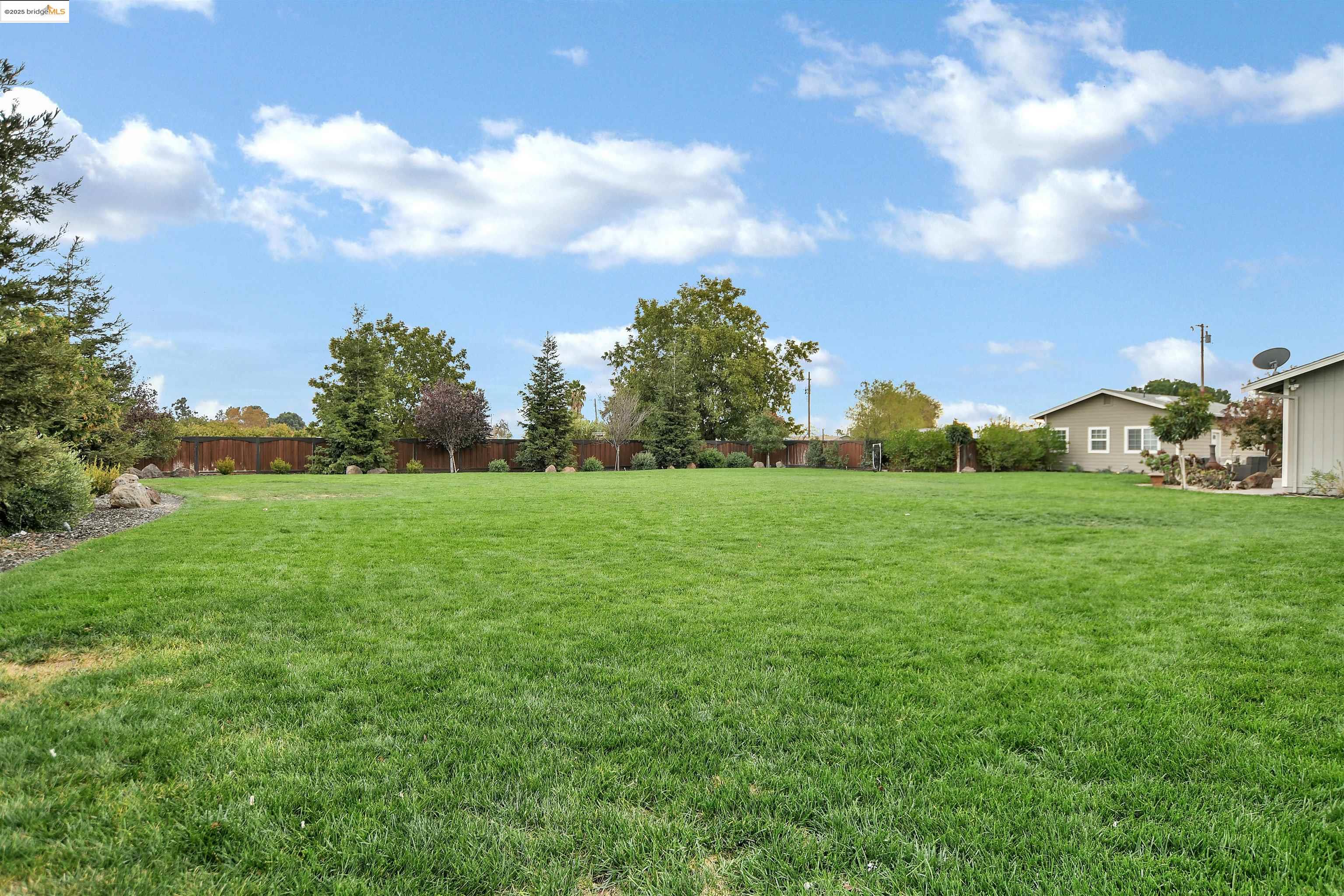 Detail Gallery Image 34 of 51 For 4828 Sellers Ave, Brentwood,  CA 94513 - 0 Beds | 2/1 Baths
