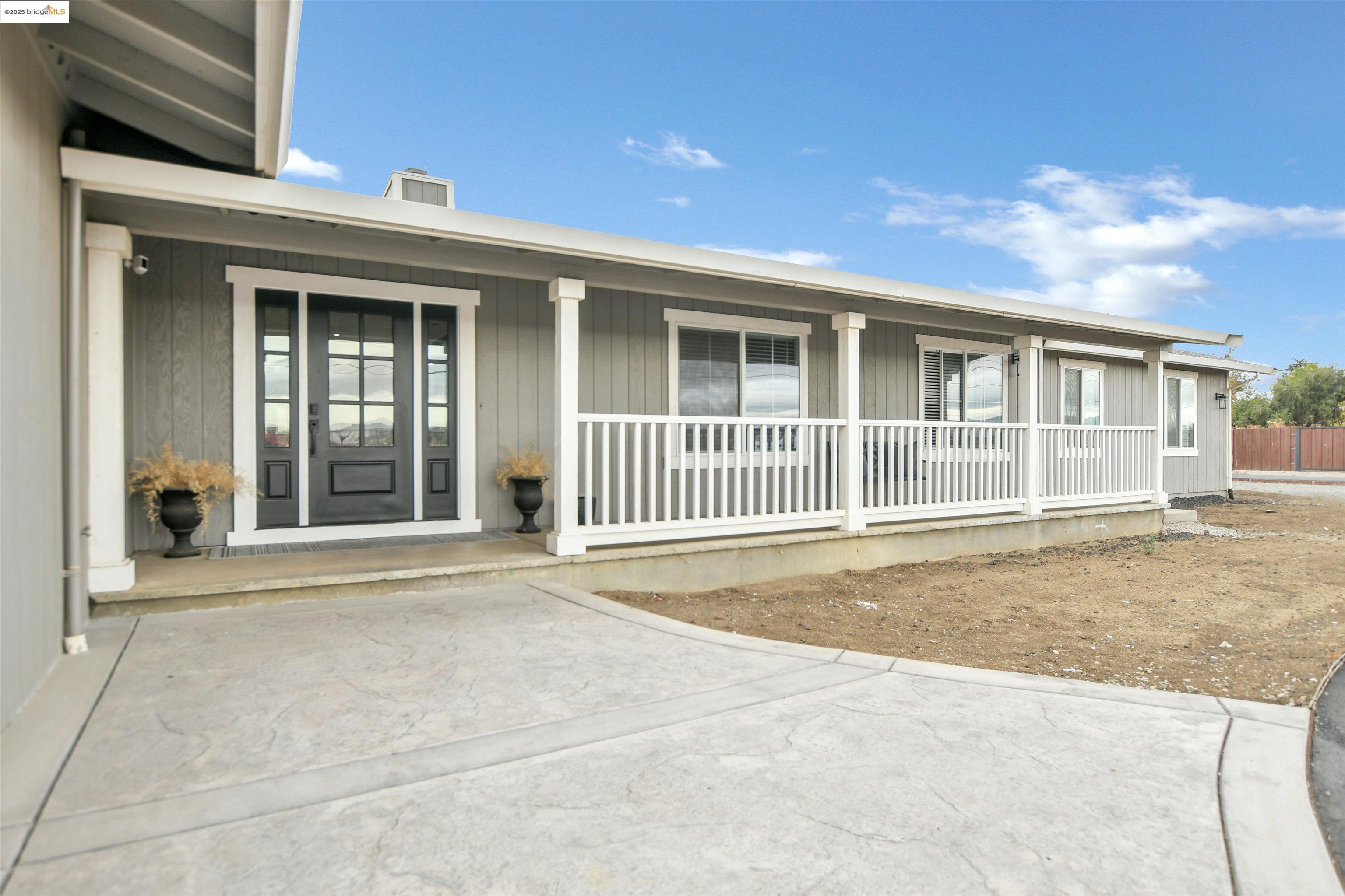 Detail Gallery Image 8 of 51 For 4828 Sellers Ave, Brentwood,  CA 94513 - 0 Beds | 2/1 Baths