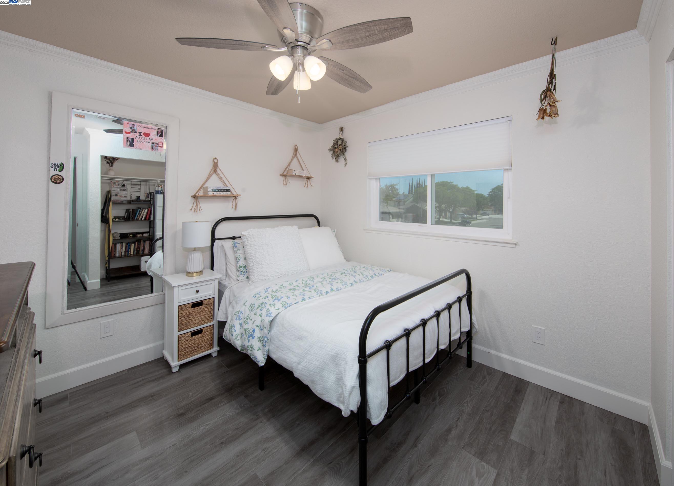 Detail Gallery Image 23 of 40 For 3427 Patch Ln, Tracy,  CA 95377 - 4 Beds | 2/1 Baths