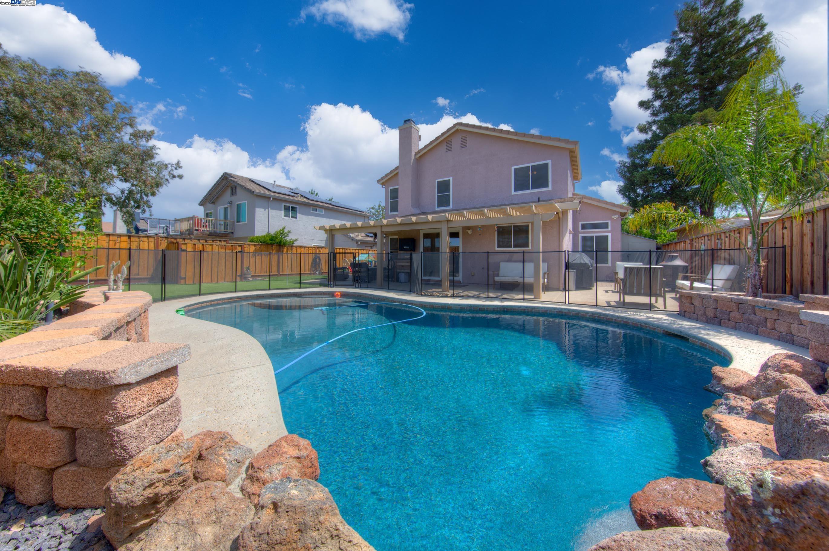 Detail Gallery Image 31 of 40 For 3427 Patch Ln, Tracy,  CA 95377 - 4 Beds | 2/1 Baths