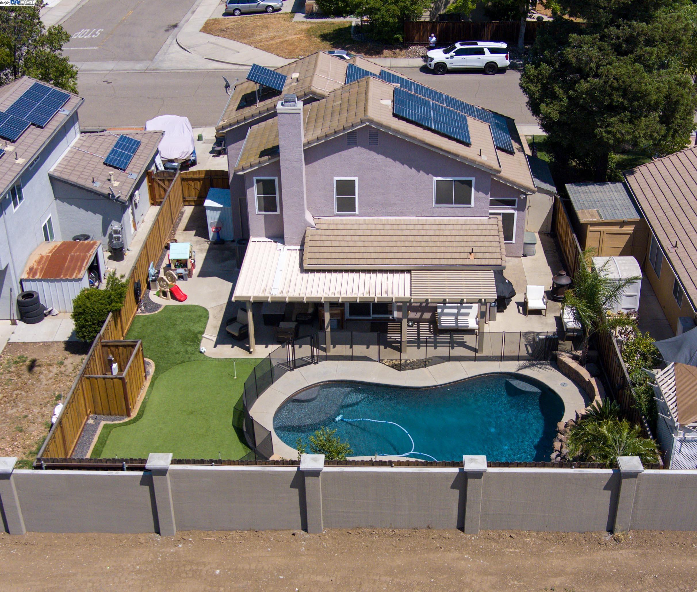 Detail Gallery Image 38 of 40 For 3427 Patch Ln, Tracy,  CA 95377 - 4 Beds | 2/1 Baths