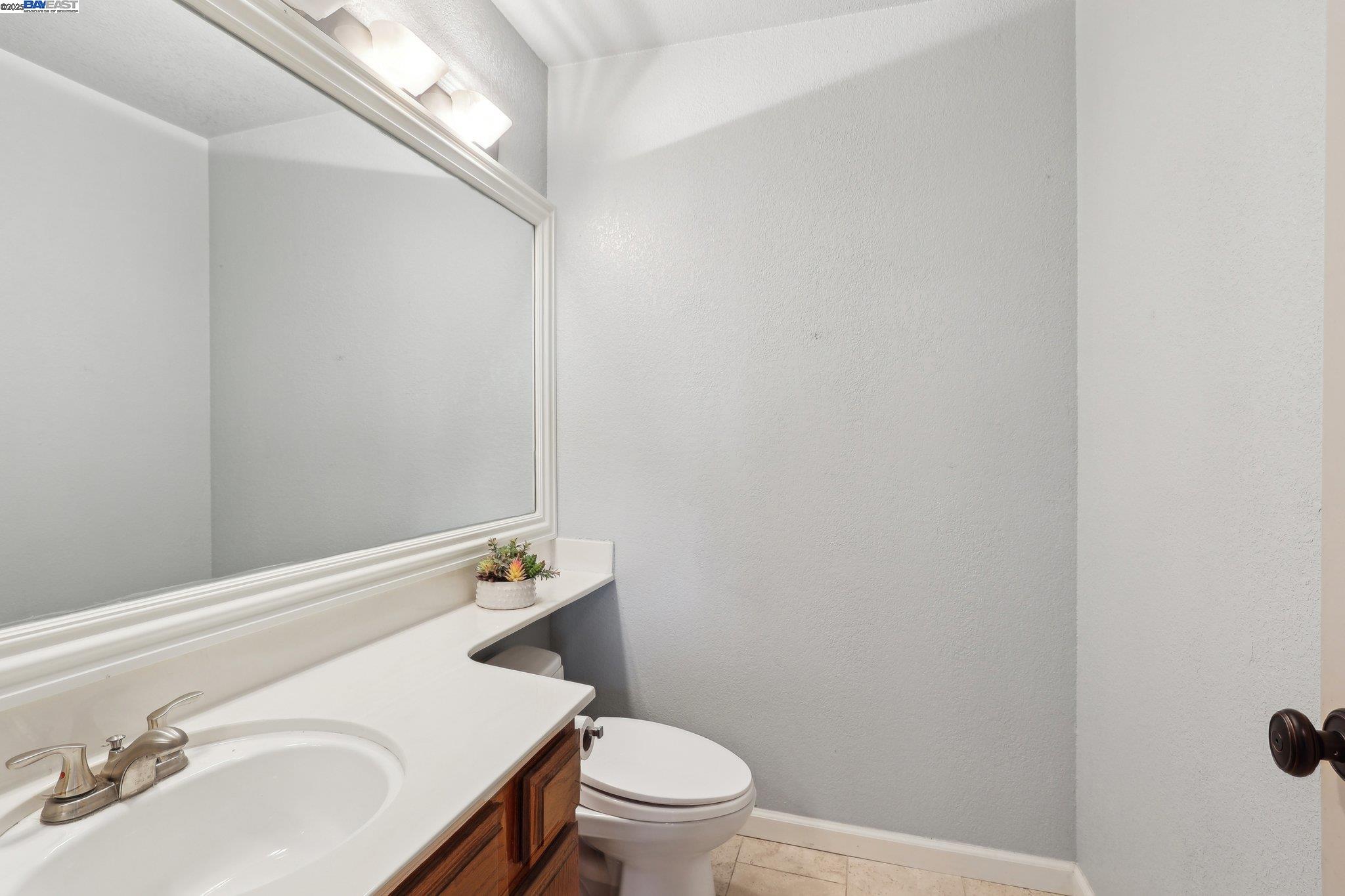 Detail Gallery Image 6 of 36 For 323 Rosemarie Pl, Bay Point,  CA 94565 - 3 Beds | 2/1 Baths