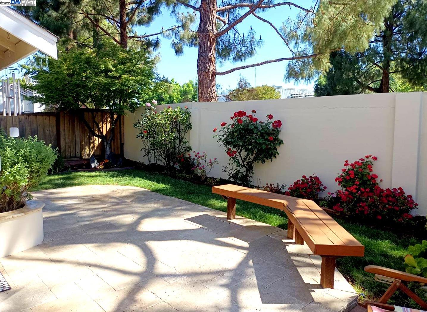 Detail Gallery Image 2 of 60 For 42210 Live Oak Cir, Fremont,  CA 94538 - 3 Beds | 2/1 Baths