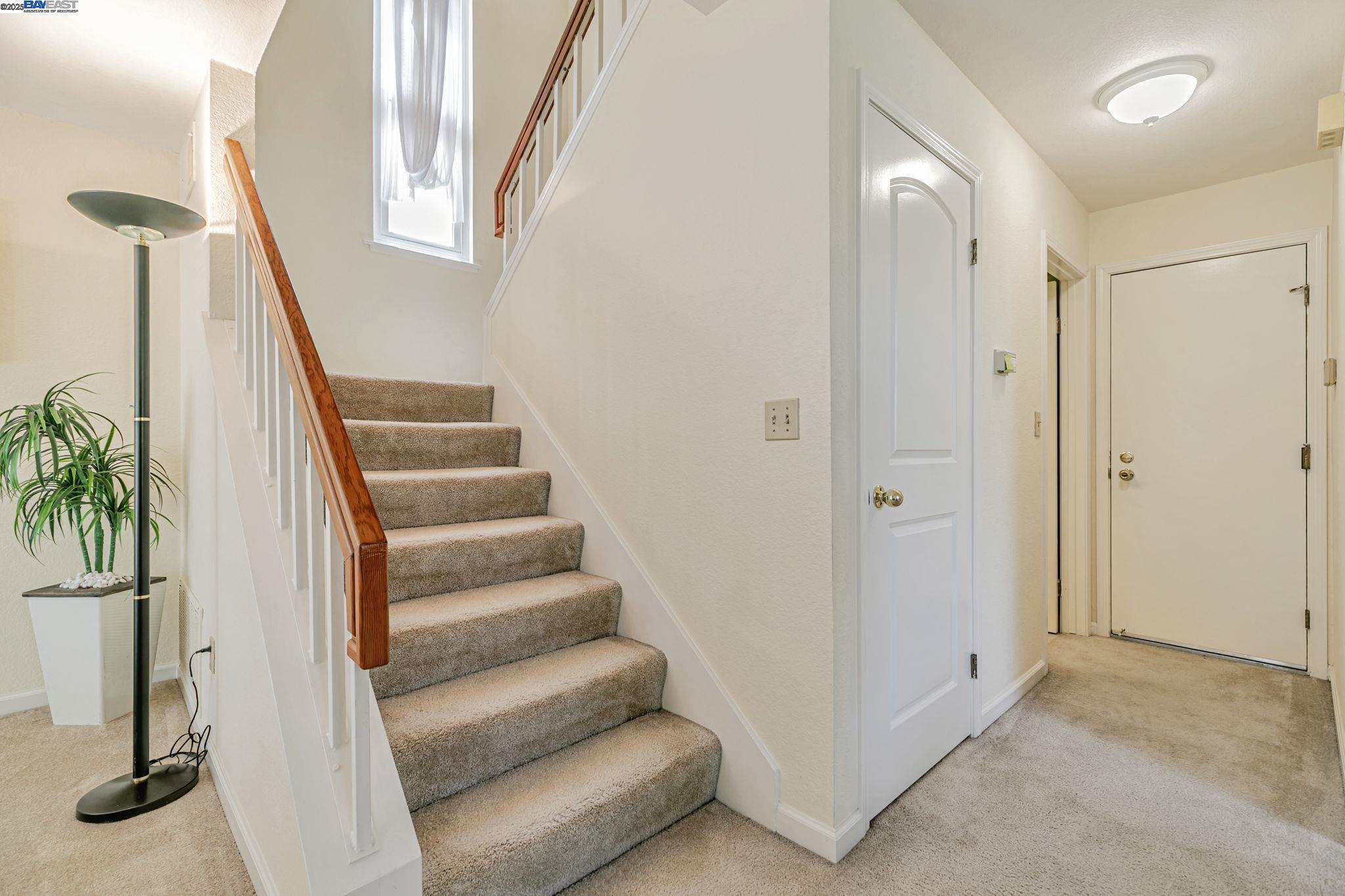 Detail Gallery Image 29 of 60 For 42210 Live Oak Cir, Fremont,  CA 94538 - 3 Beds | 2/1 Baths