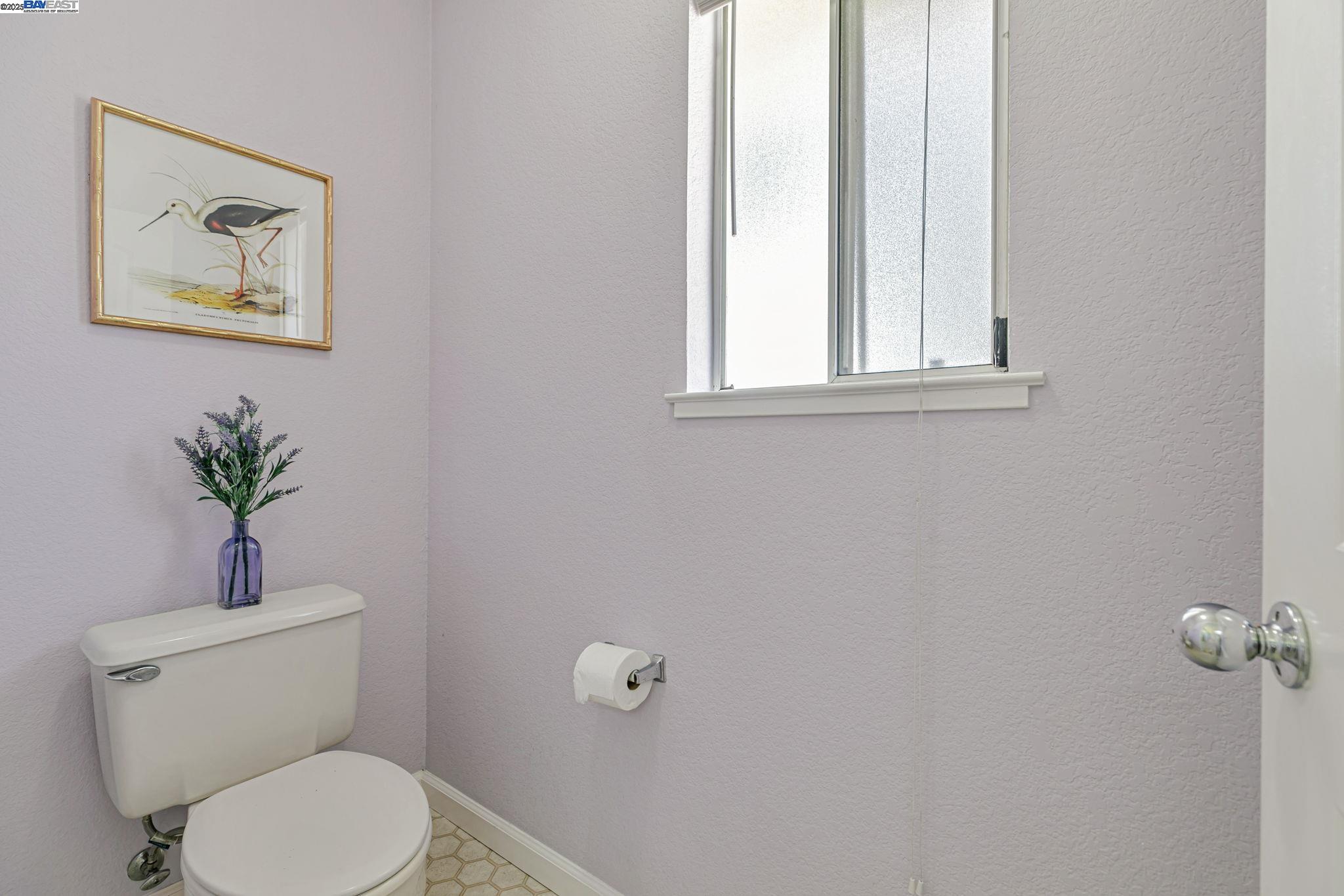 Detail Gallery Image 42 of 60 For 42210 Live Oak Cir, Fremont,  CA 94538 - 3 Beds | 2/1 Baths