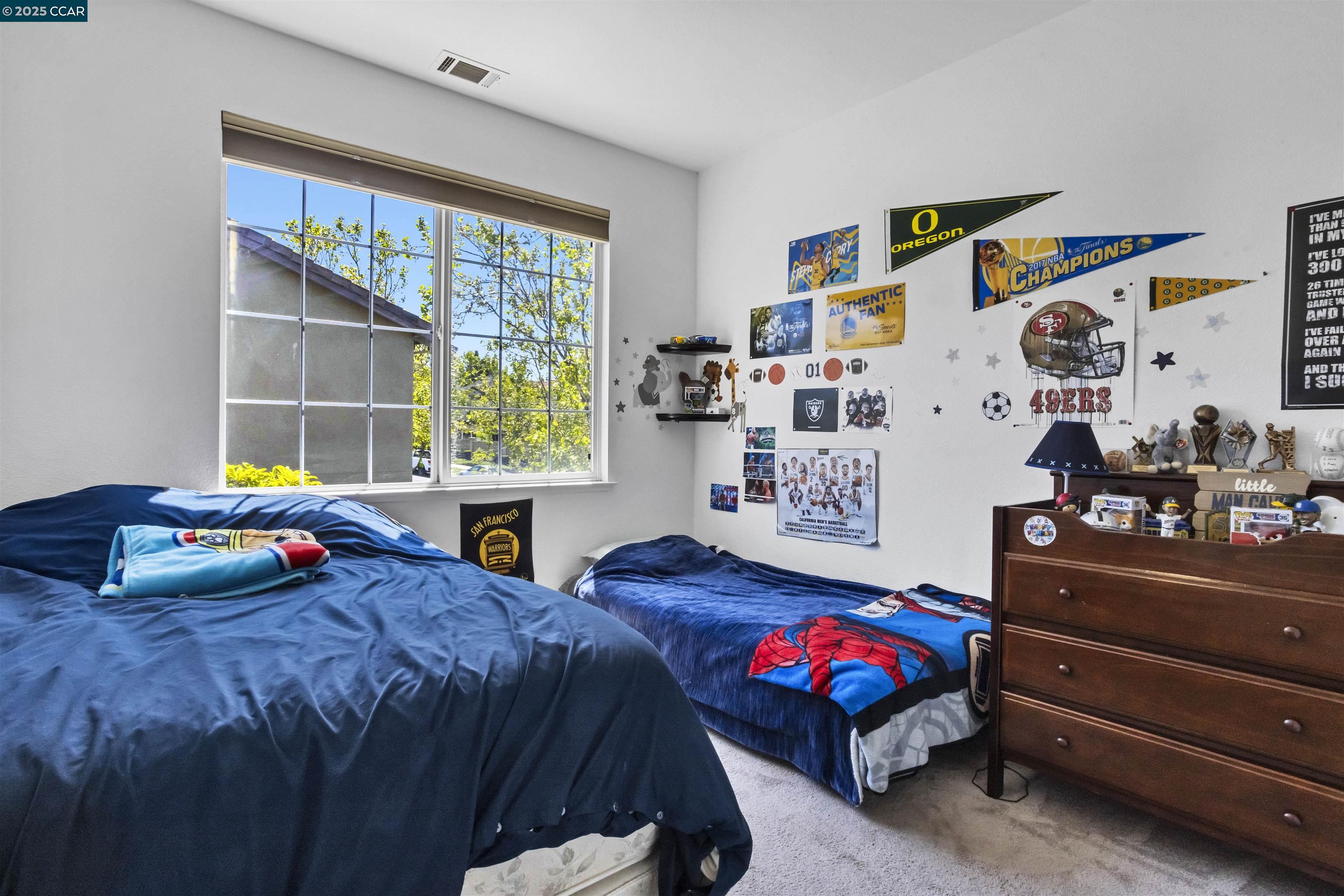 Detail Gallery Image 19 of 35 For 1186 Waverly Cir, Hercules,  CA 94547 - 5 Beds | 3 Baths