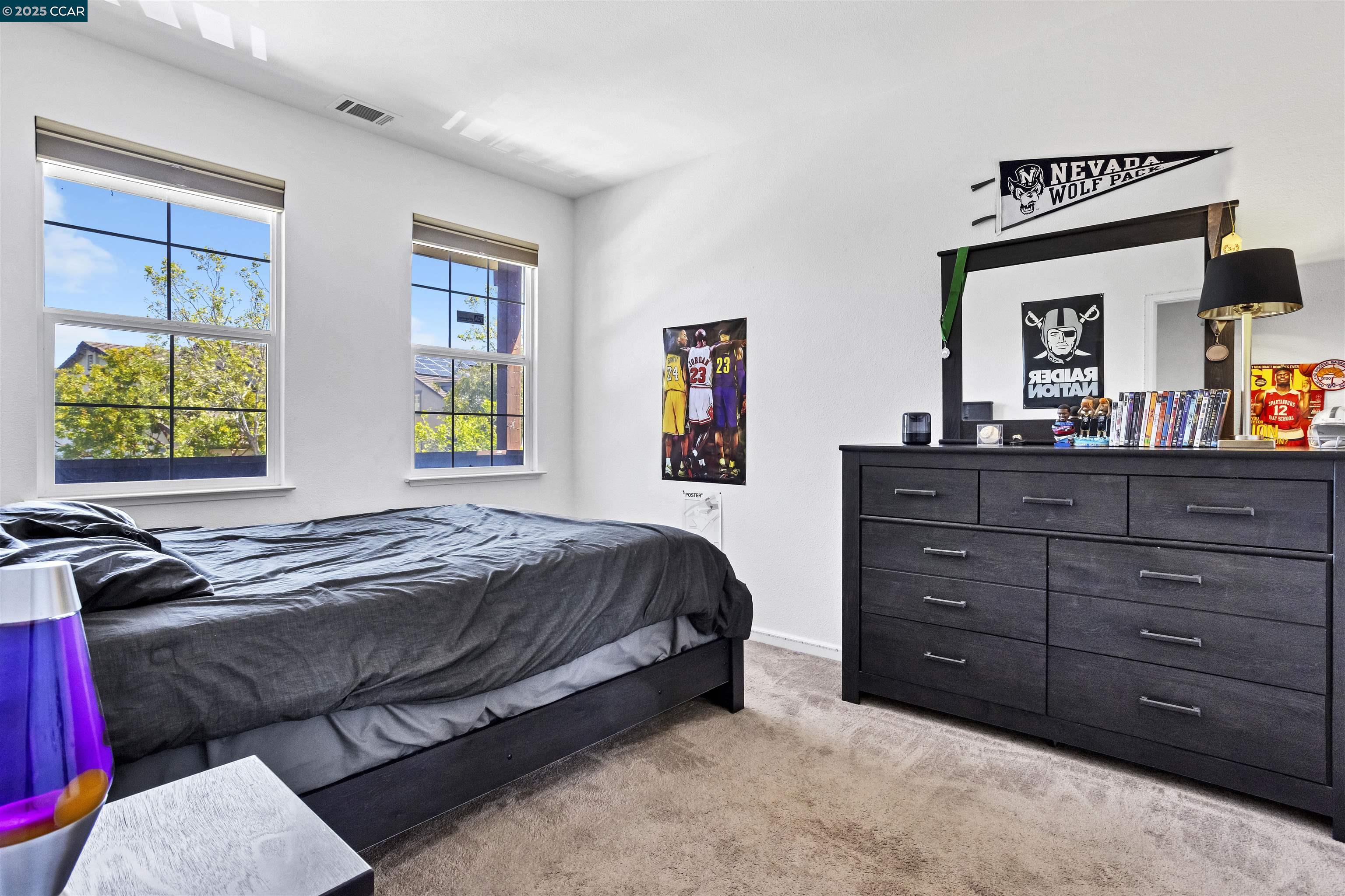 Detail Gallery Image 20 of 35 For 1186 Waverly Cir, Hercules,  CA 94547 - 5 Beds | 3 Baths