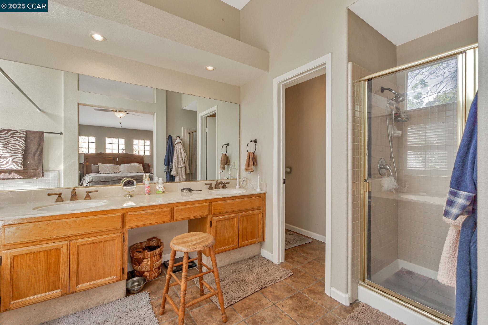 Detail Gallery Image 35 of 58 For 4043 Banbury Way, Antioch,  CA 94531 - 3 Beds | 3 Baths