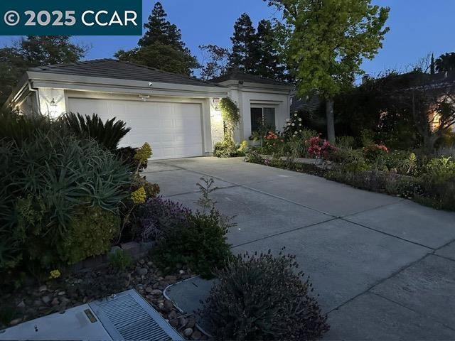 Detail Gallery Image 57 of 58 For 4043 Banbury Way, Antioch,  CA 94531 - 3 Beds | 3 Baths