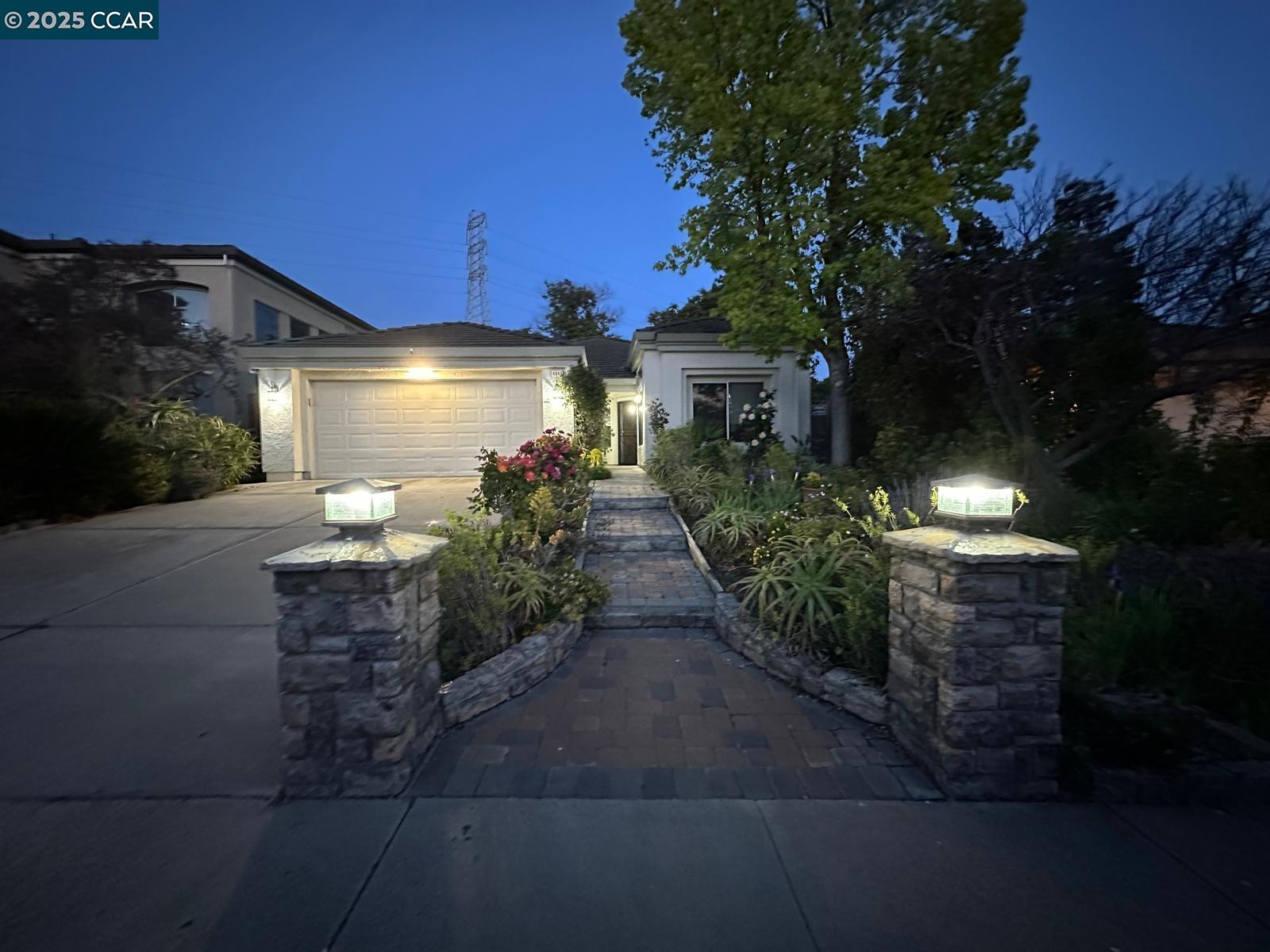 Detail Gallery Image 58 of 58 For 4043 Banbury Way, Antioch,  CA 94531 - 3 Beds | 3 Baths