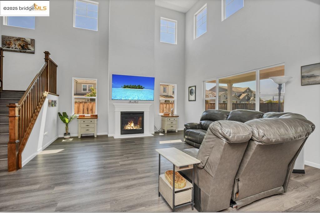 Detail Gallery Image 22 of 45 For 761 Stickney Way, Oakley,  CA 94561 - 5 Beds | 3/1 Baths
