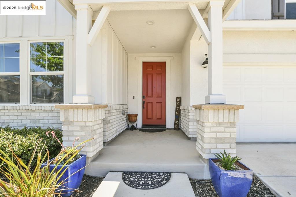 Detail Gallery Image 4 of 45 For 761 Stickney Way, Oakley,  CA 94561 - 5 Beds | 3/1 Baths