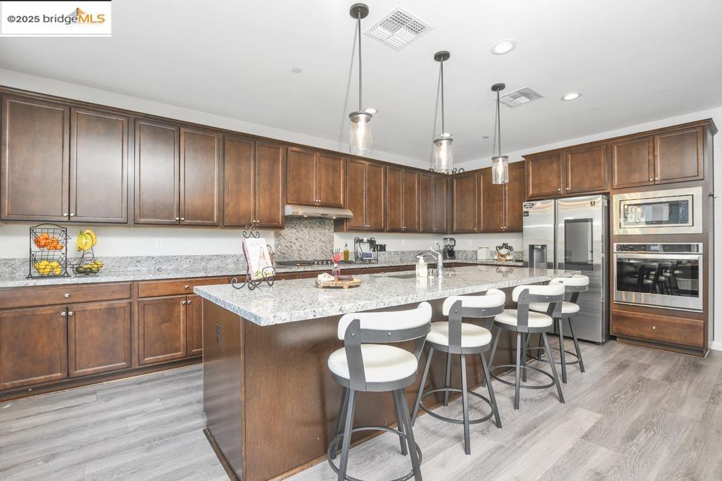 Detail Gallery Image 7 of 45 For 761 Stickney Way, Oakley,  CA 94561 - 5 Beds | 3/1 Baths