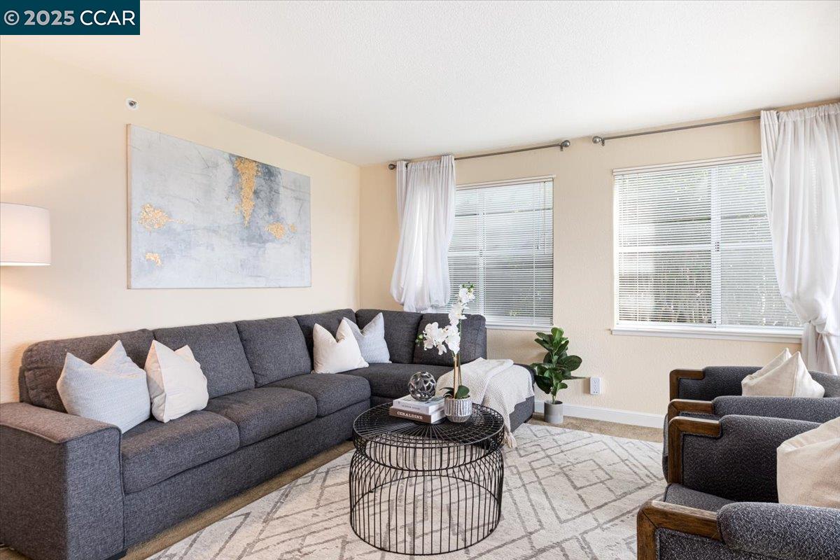Photo #6: 41095626 Listing: Photo #6