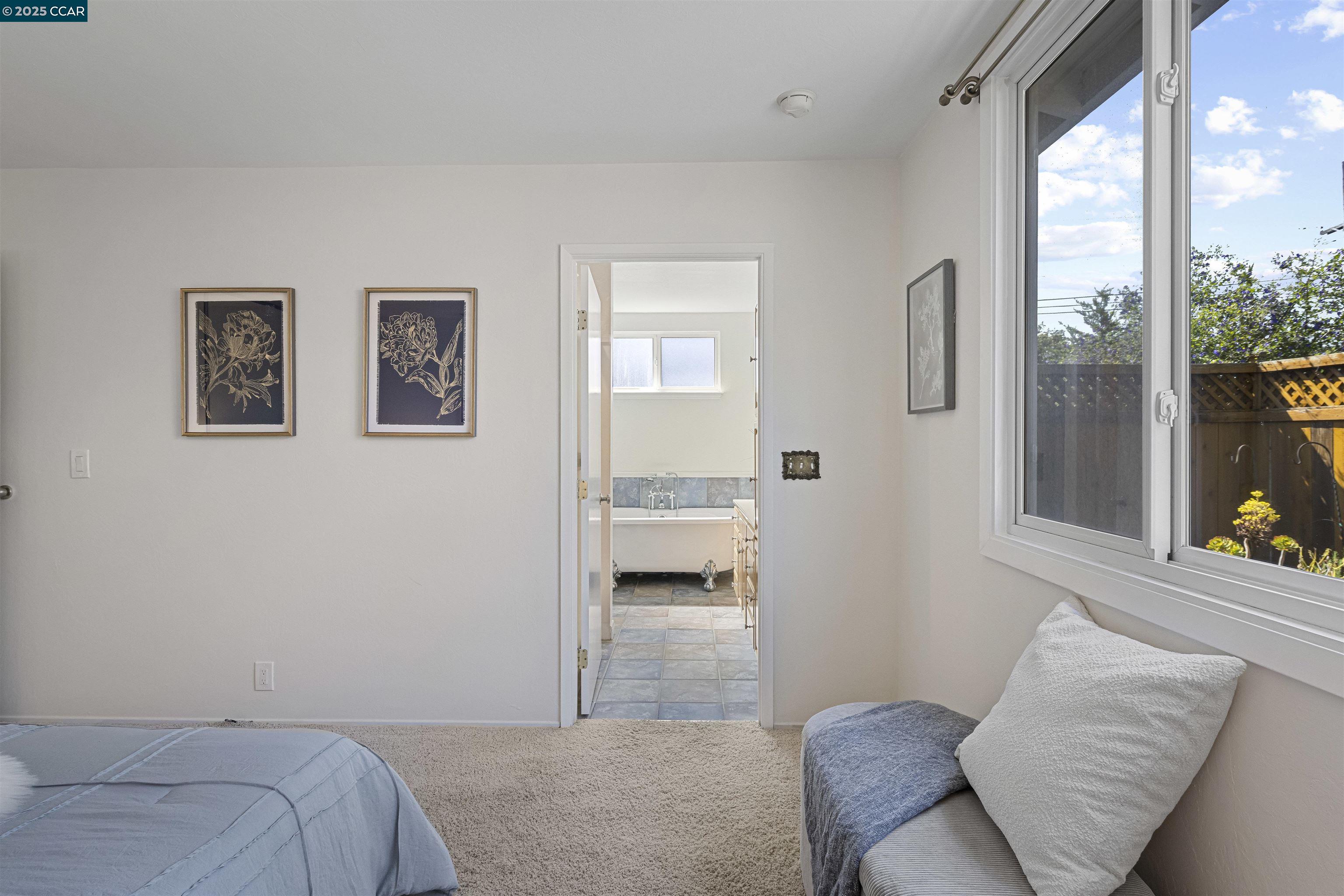 Detail Gallery Image 22 of 47 For 30450 Oakmont Way, Hayward,  CA 94544 - 3 Beds | 2 Baths