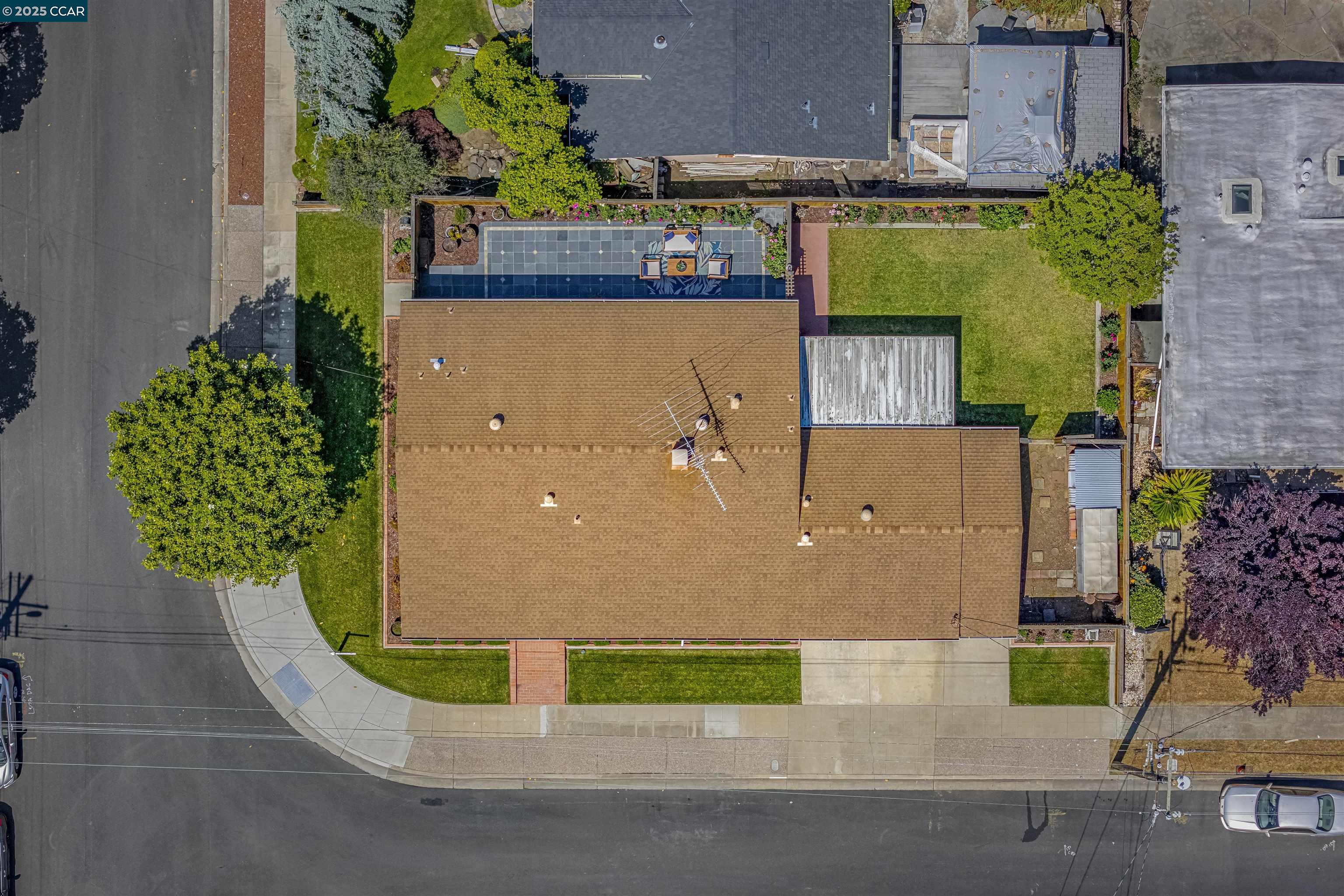 Detail Gallery Image 46 of 47 For 30450 Oakmont Way, Hayward,  CA 94544 - 3 Beds | 2 Baths