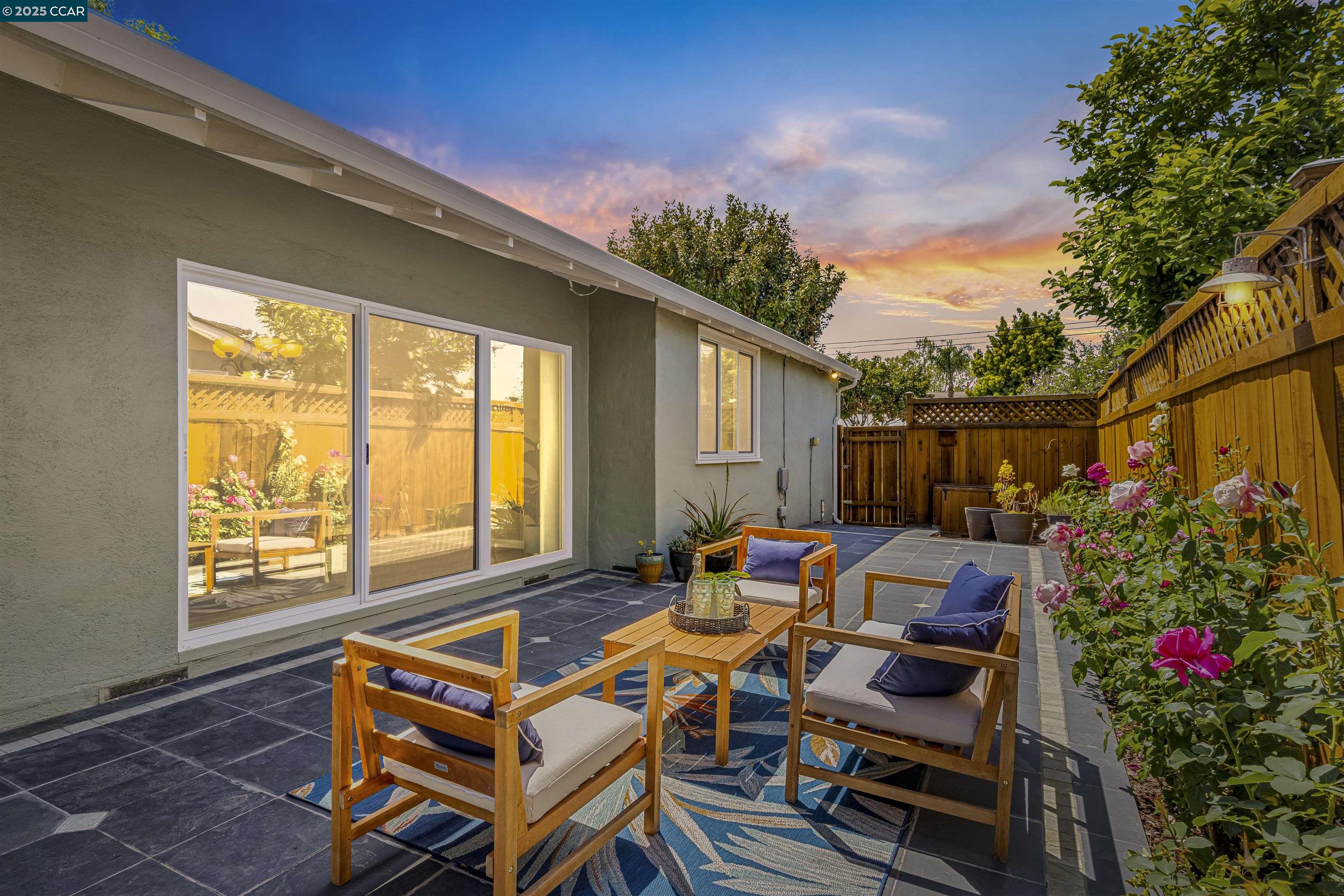 Detail Gallery Image 47 of 47 For 30450 Oakmont Way, Hayward,  CA 94544 - 3 Beds | 2 Baths