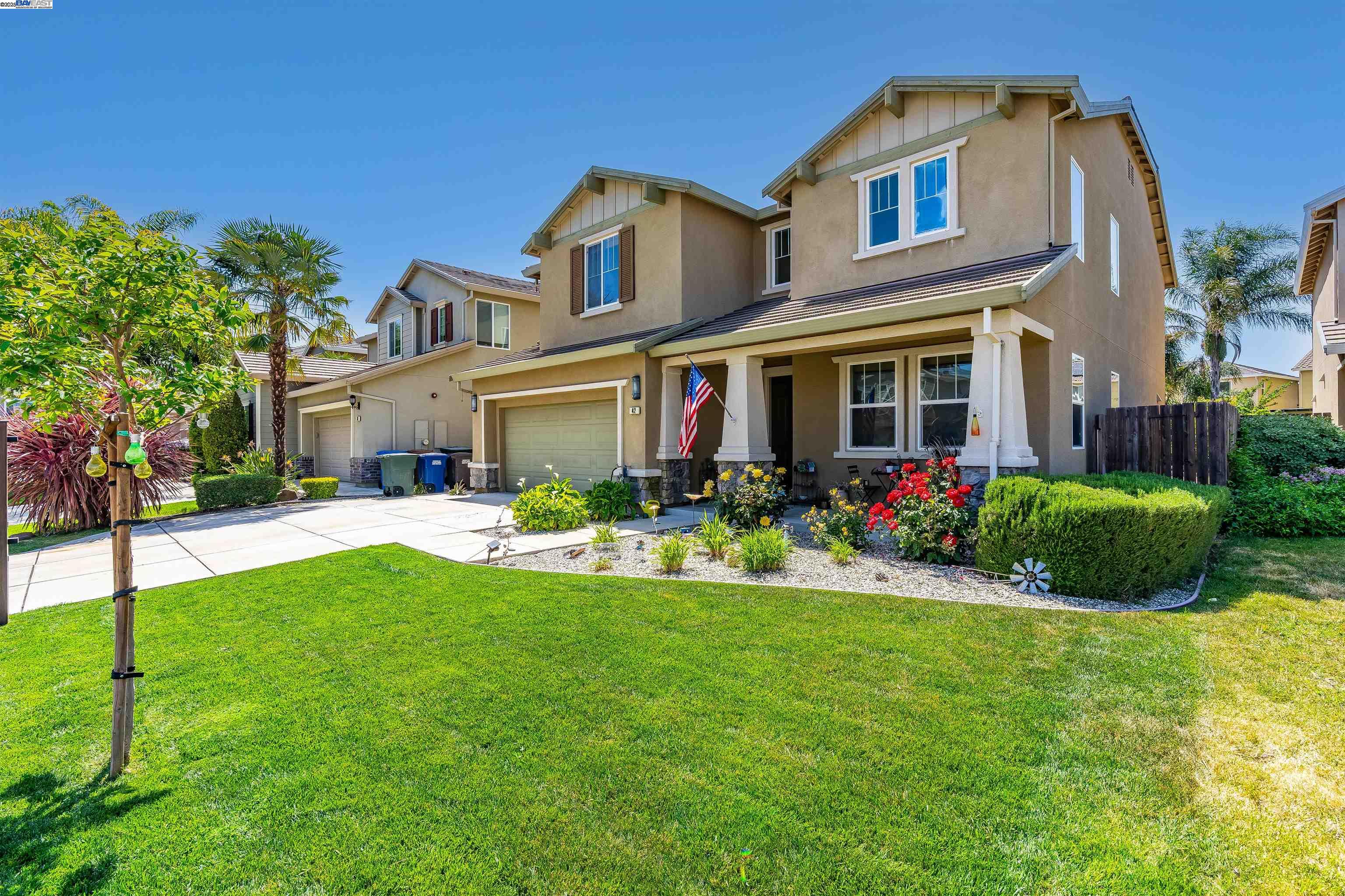 Detail Gallery Image 3 of 38 For 42 Sugarbush Ct, Oakley,  CA 94561 - 5 Beds | 3 Baths
