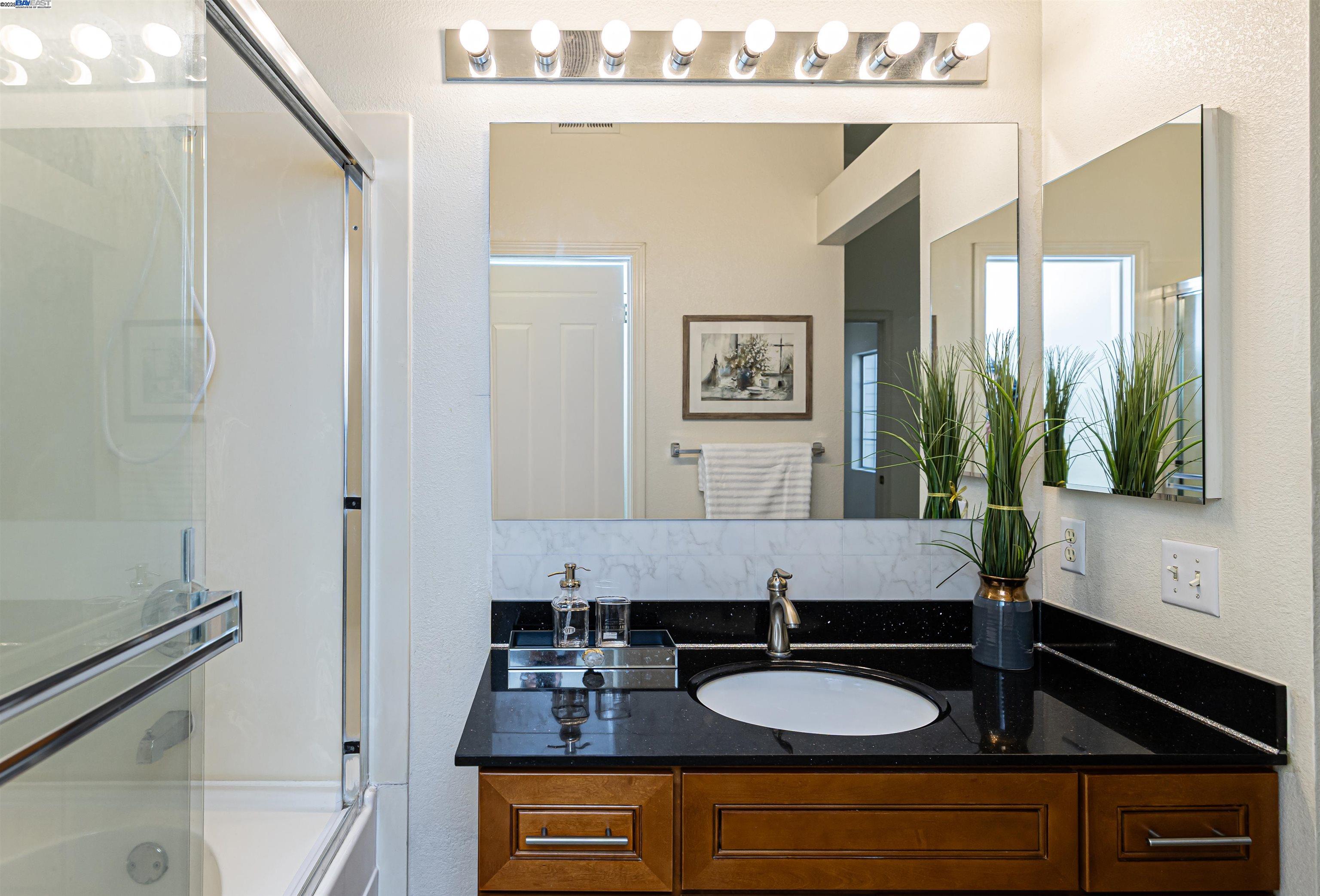 Detail Gallery Image 20 of 24 For 1125 Homer Cmn, San Jose,  CA 95131 - 2 Beds | 2/1 Baths