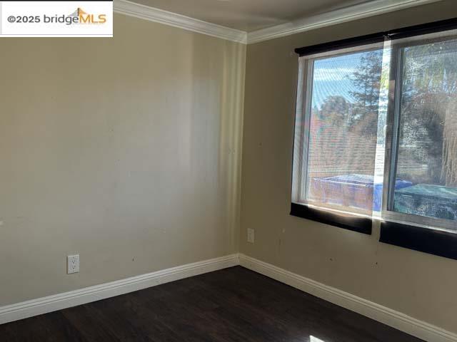 Detail Gallery Image 26 of 27 For 4708 Macarthur Blvd., Oakland,  CA 94619 - 3 Beds | 2 Baths
