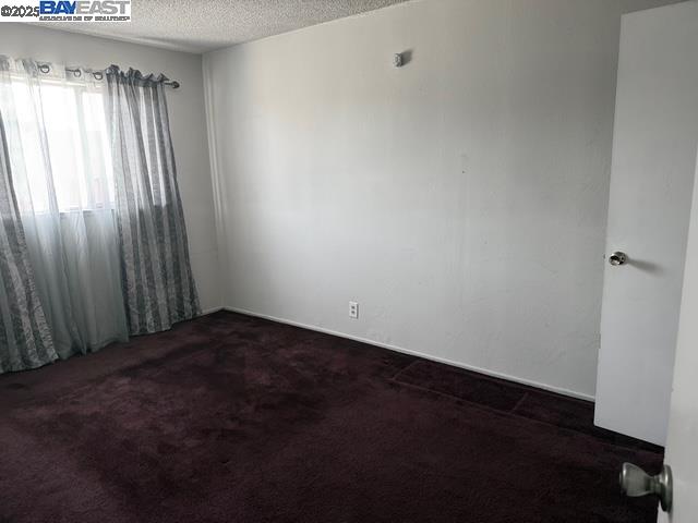Detail Gallery Image 7 of 12 For 26772 Peterman Ave, Hayward,  CA 94545 - 3 Beds | 2 Baths