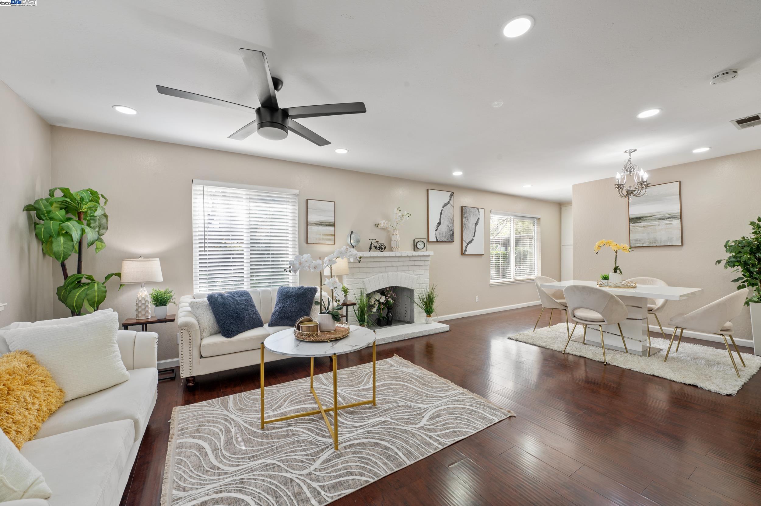 Detail Gallery Image 1 of 25 For 38537 Vancouver Cmn, Fremont,  CA 94536 - 2 Beds | 1 Baths
