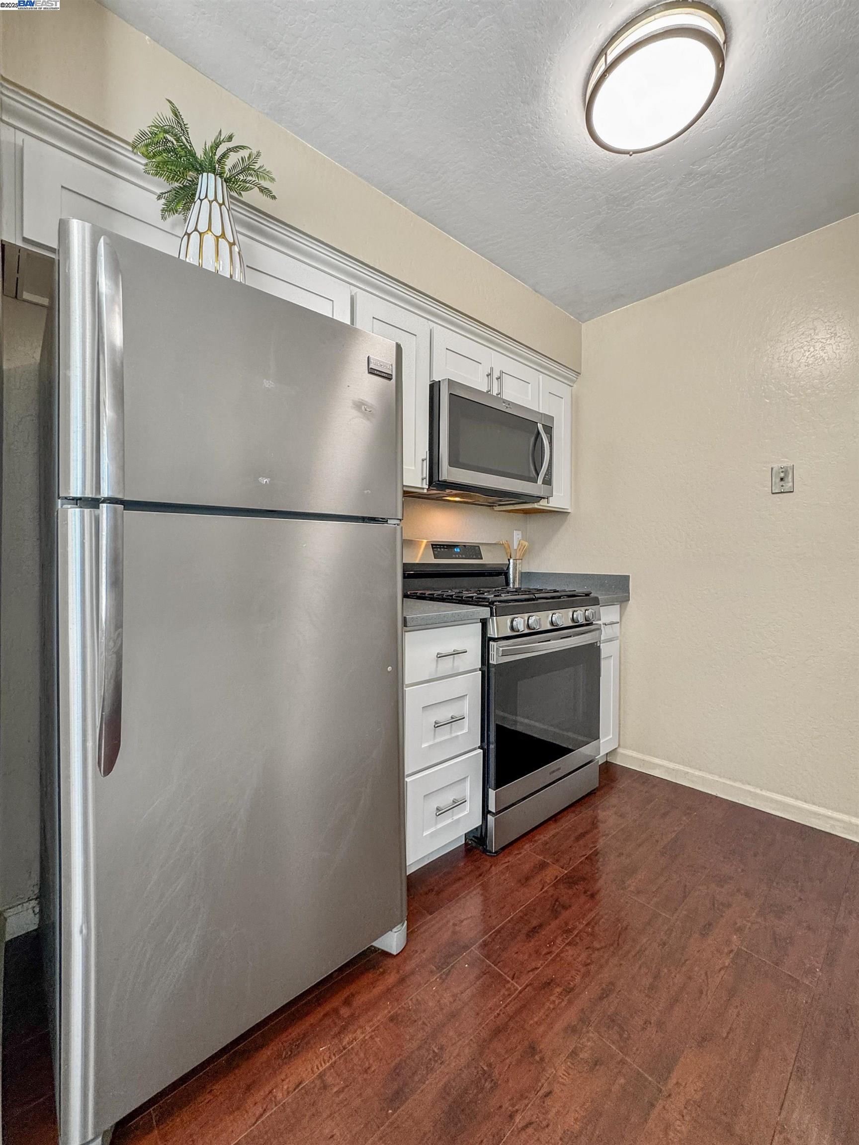 Detail Gallery Image 18 of 25 For 38537 Vancouver Cmn, Fremont,  CA 94536 - 2 Beds | 1 Baths