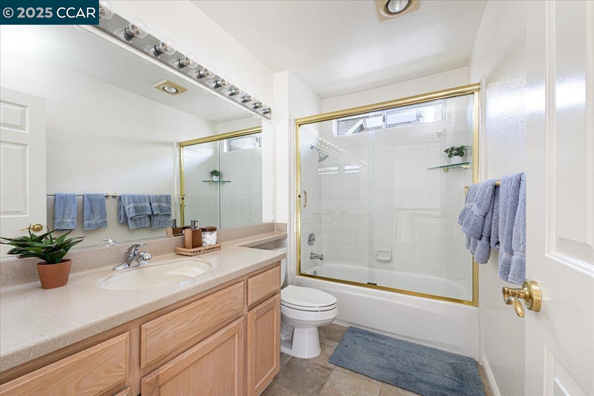 Detail Gallery Image 25 of 37 For 48 Southwind Cir, Richmond,  CA 94804 - 3 Beds | 2/1 Baths