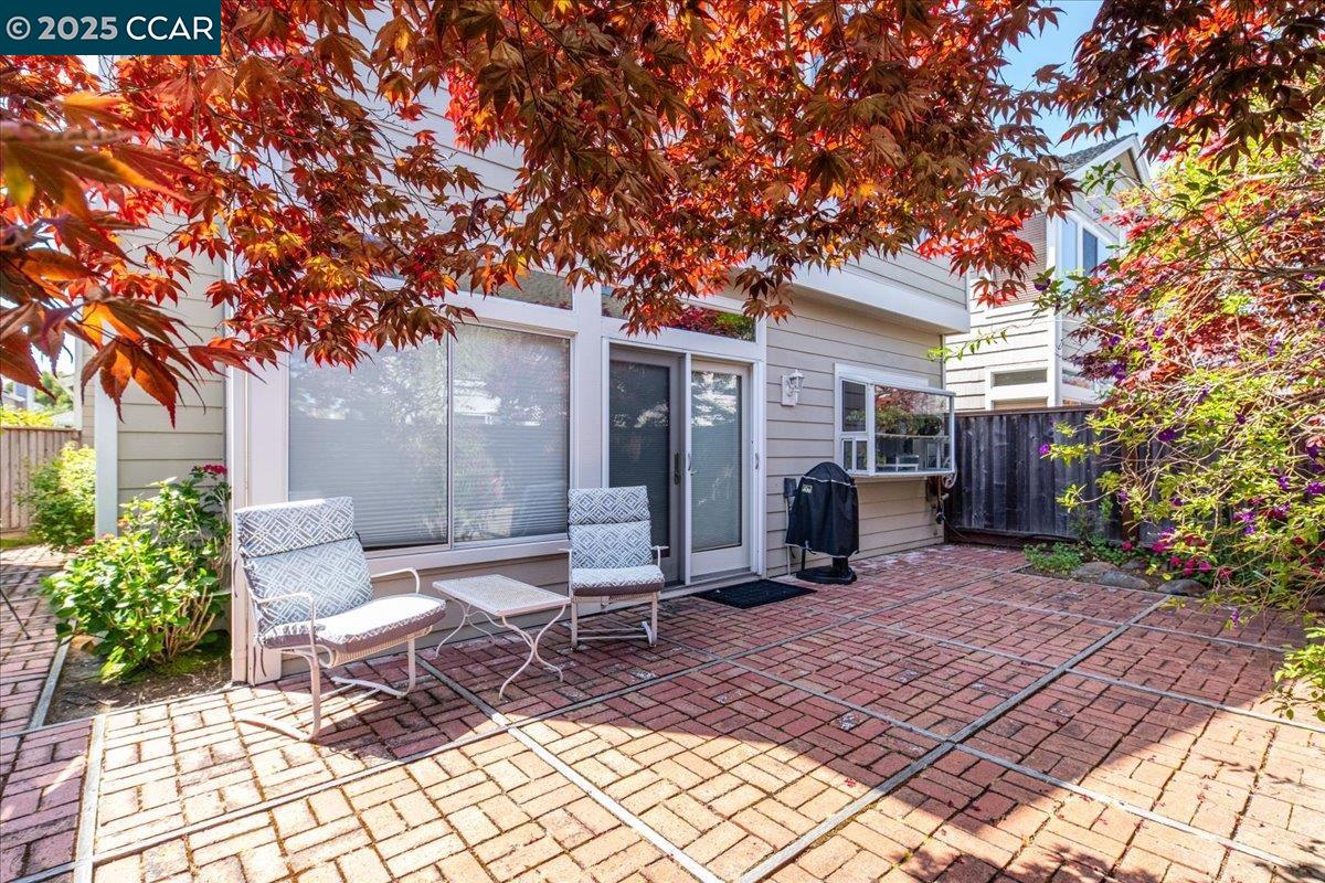 Detail Gallery Image 30 of 37 For 48 Southwind Cir, Richmond,  CA 94804 - 3 Beds | 2/1 Baths