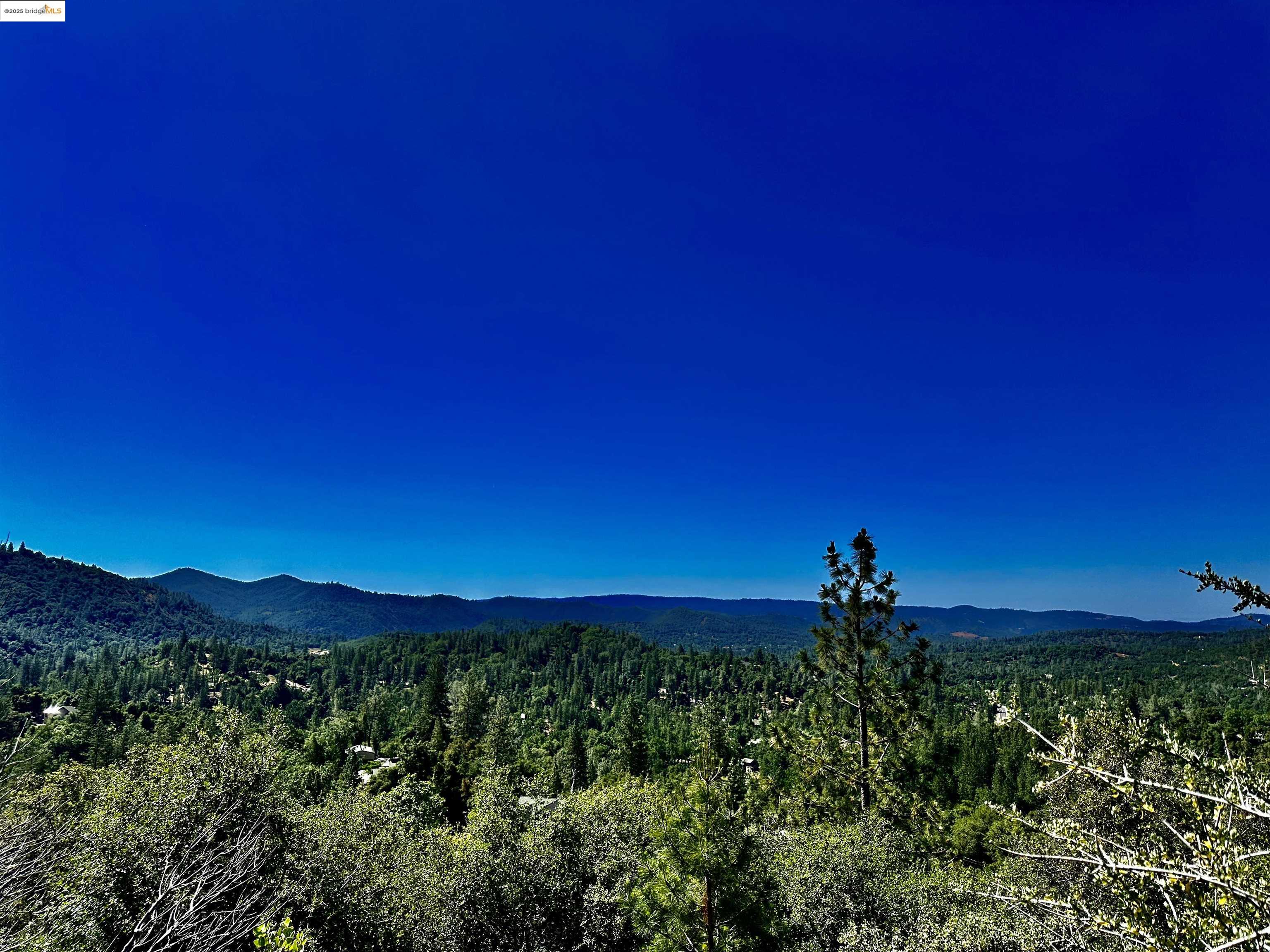 Detail Gallery Image 4 of 21 For 20605 Eden Ln, Tuolumne,  CA 95379 - – Beds | – Baths