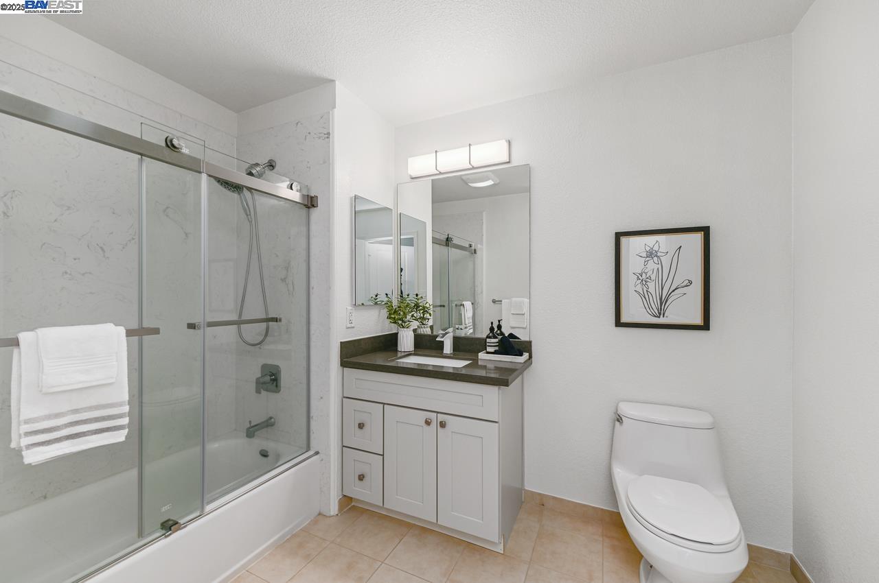 Detail Gallery Image 8 of 31 For 1375 Lick Ave #222,  San Jose,  CA 95110 - 2 Beds | 2 Baths
