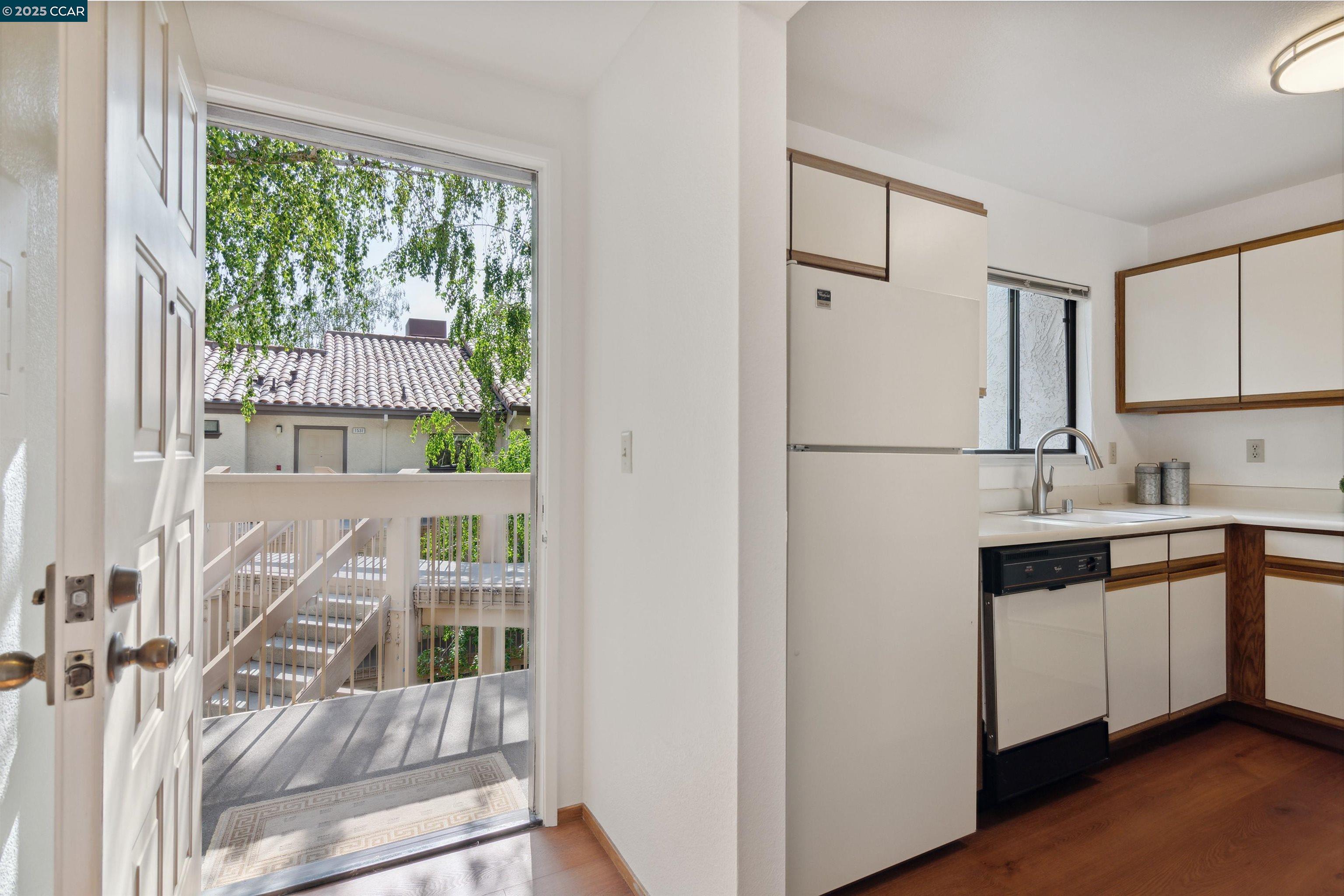 Photo #10: 41095660 Listing: Photo #10