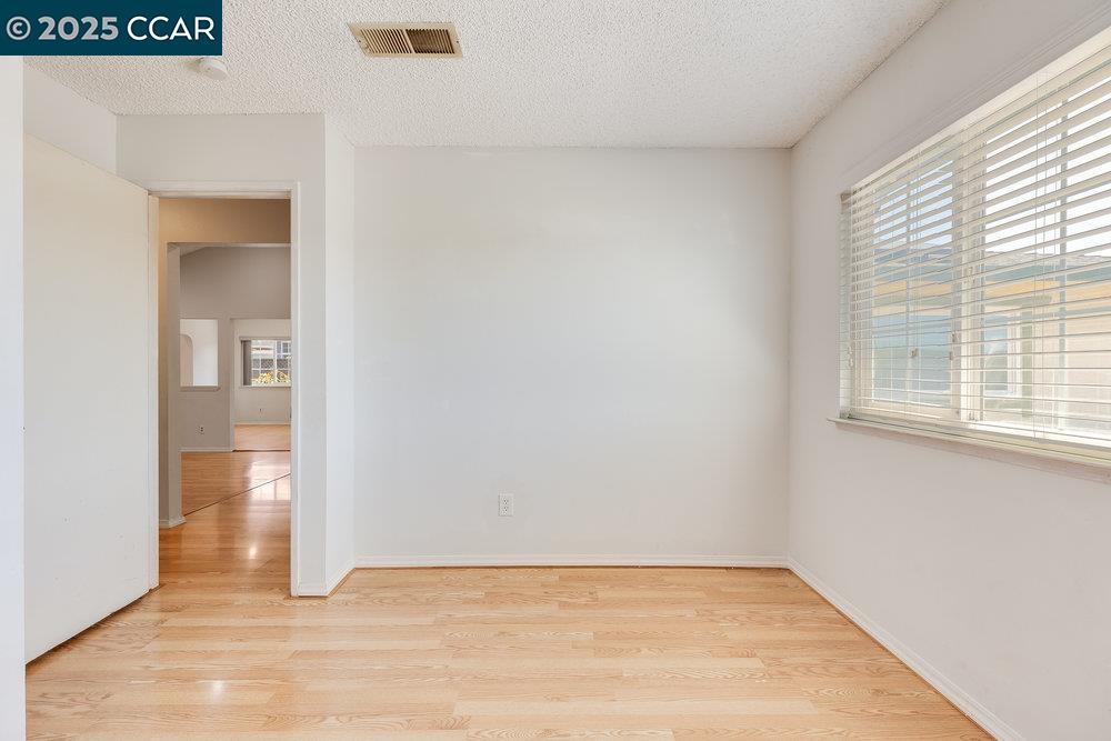 Detail Gallery Image 19 of 29 For 1522 Severus Dr, Vallejo,  CA 94589 - 5 Beds | 3 Baths
