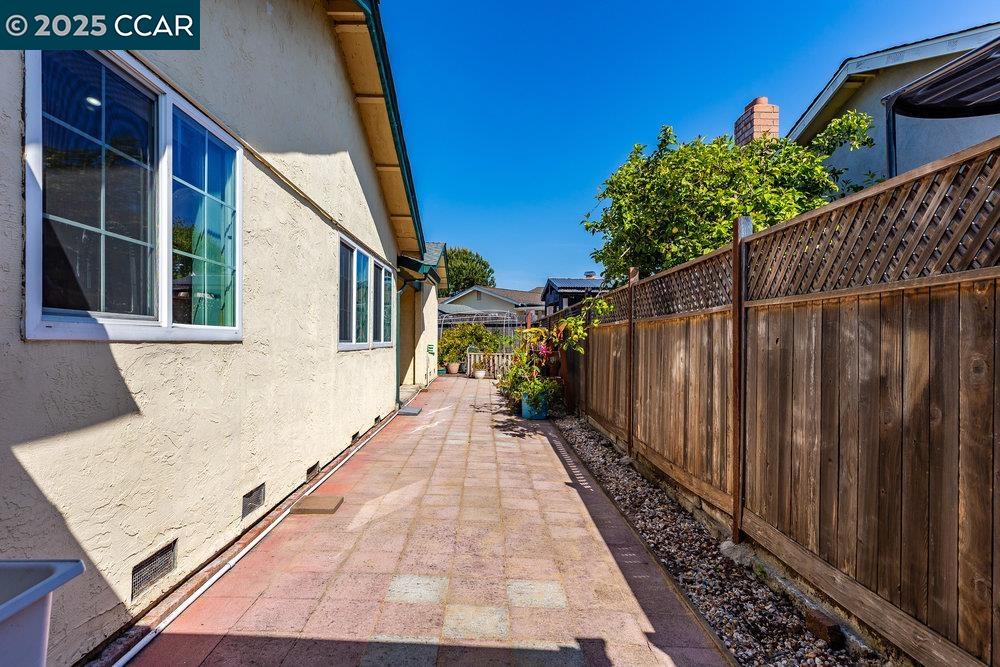 Detail Gallery Image 23 of 29 For 1522 Severus Dr, Vallejo,  CA 94589 - 5 Beds | 3 Baths