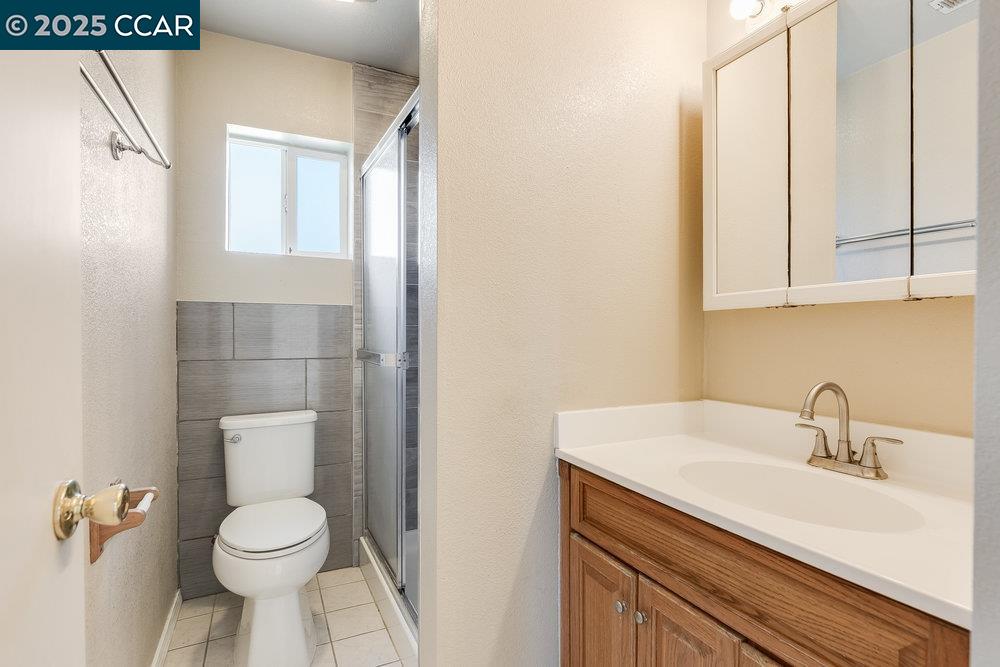 Detail Gallery Image 10 of 29 For 1522 Severus Dr, Vallejo,  CA 94589 - 5 Beds | 3 Baths